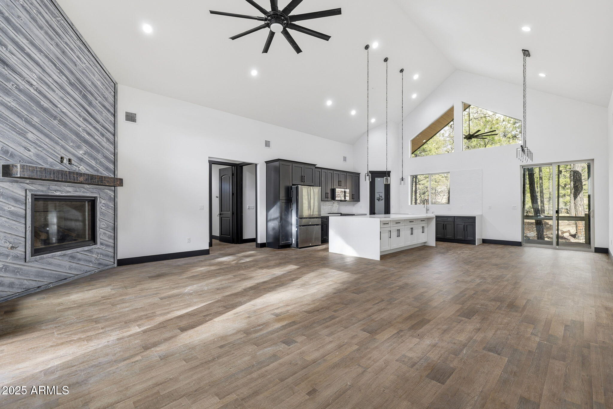2400 W BENCH Road