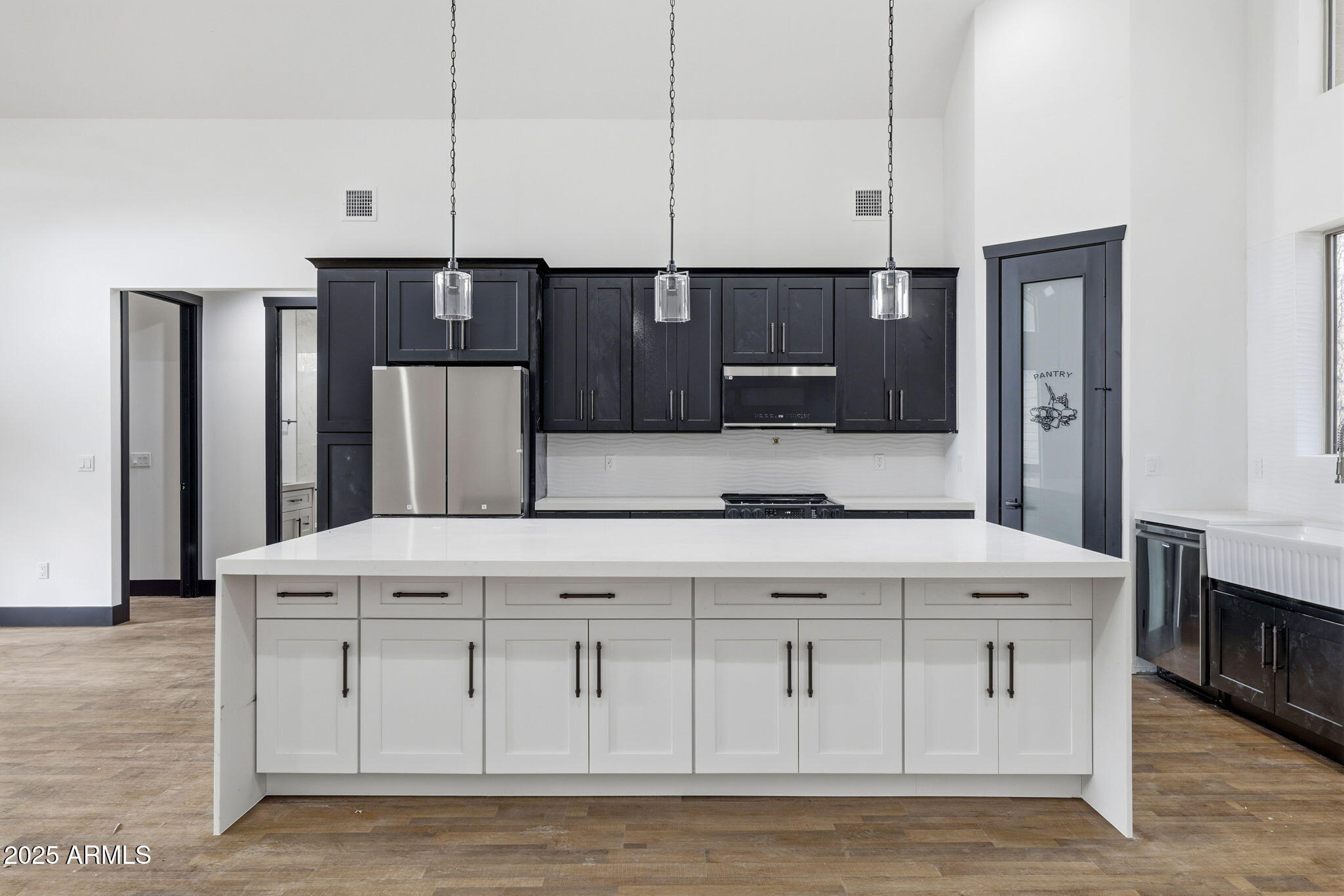 2400 W BENCH Road