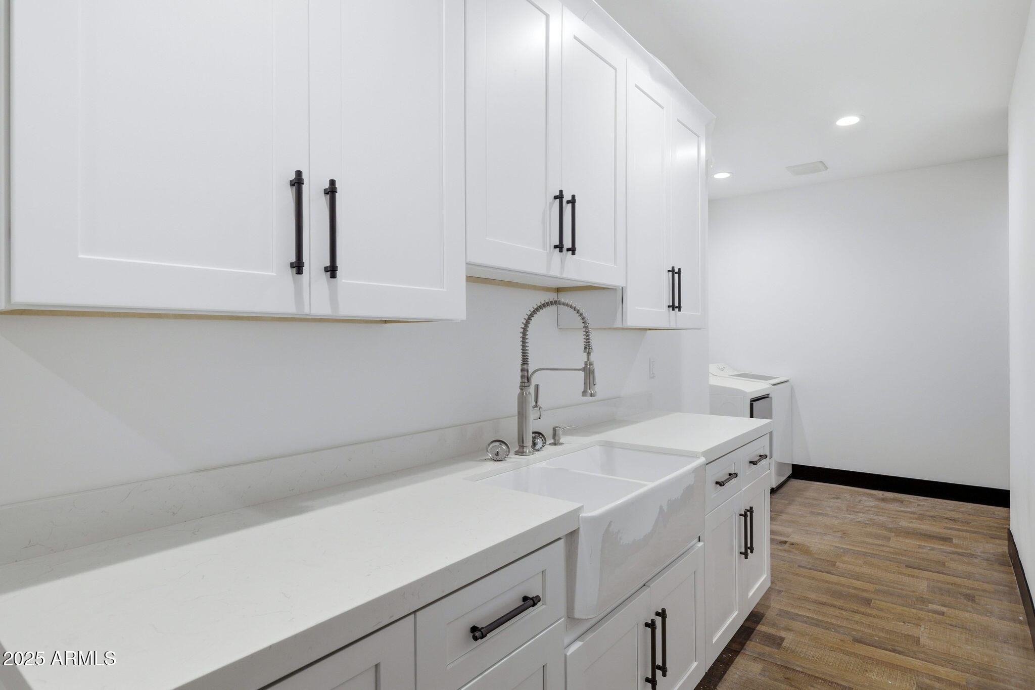 2400 W BENCH Road