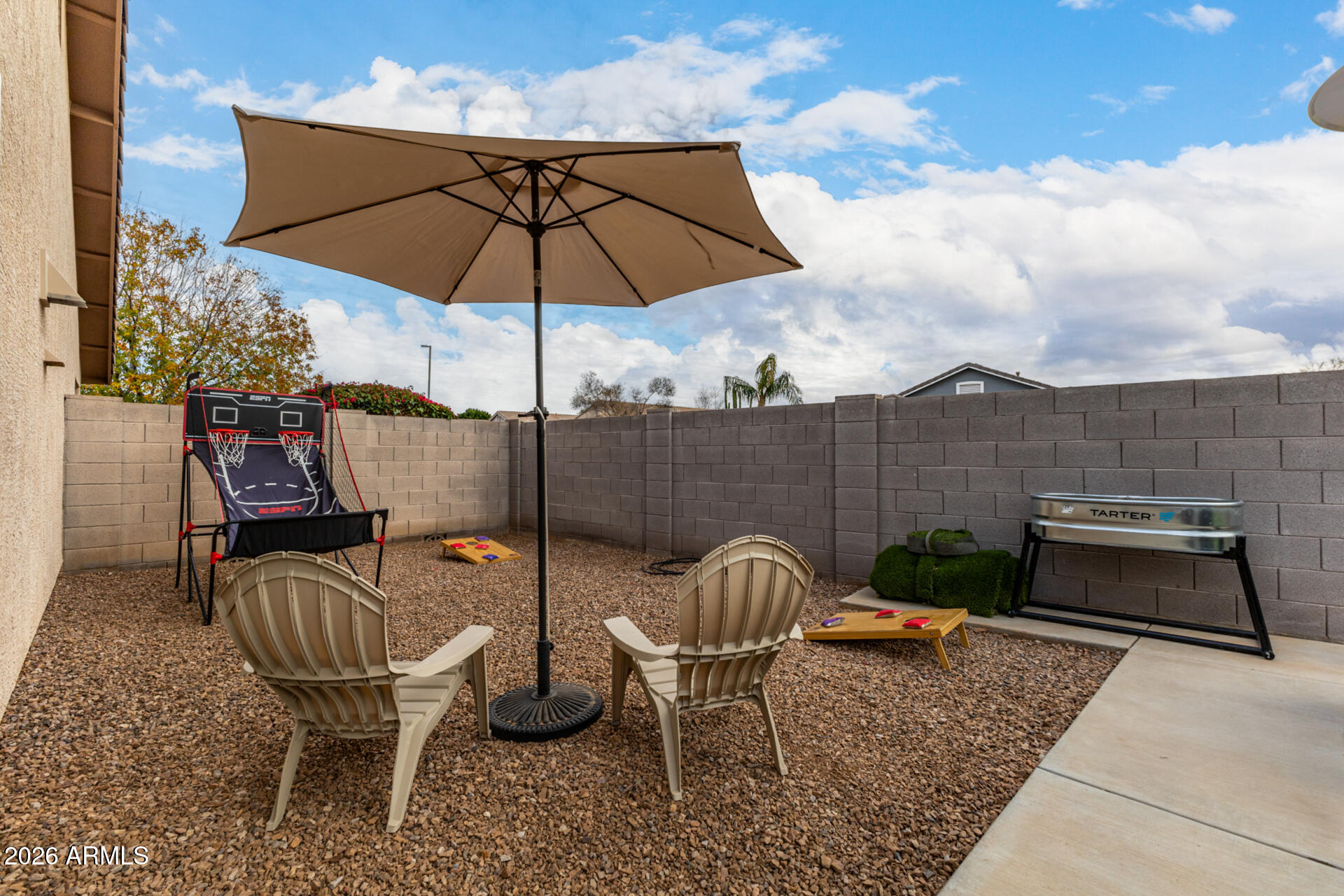 2096 S QUARTZ Street