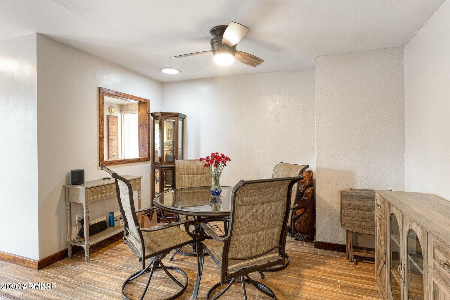1306 W PIMA Lane