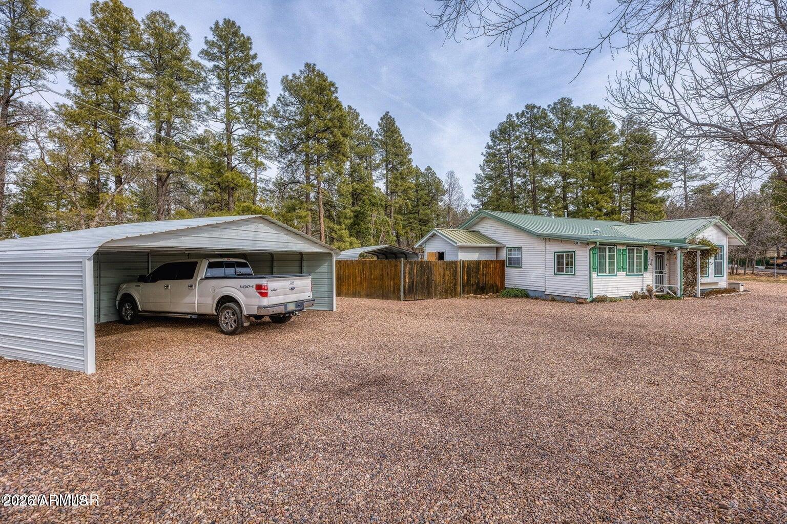 1306 W PIMA Lane