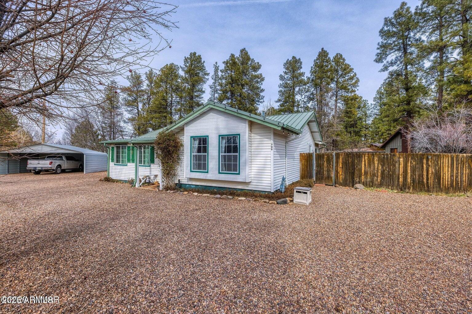 1306 W PIMA Lane