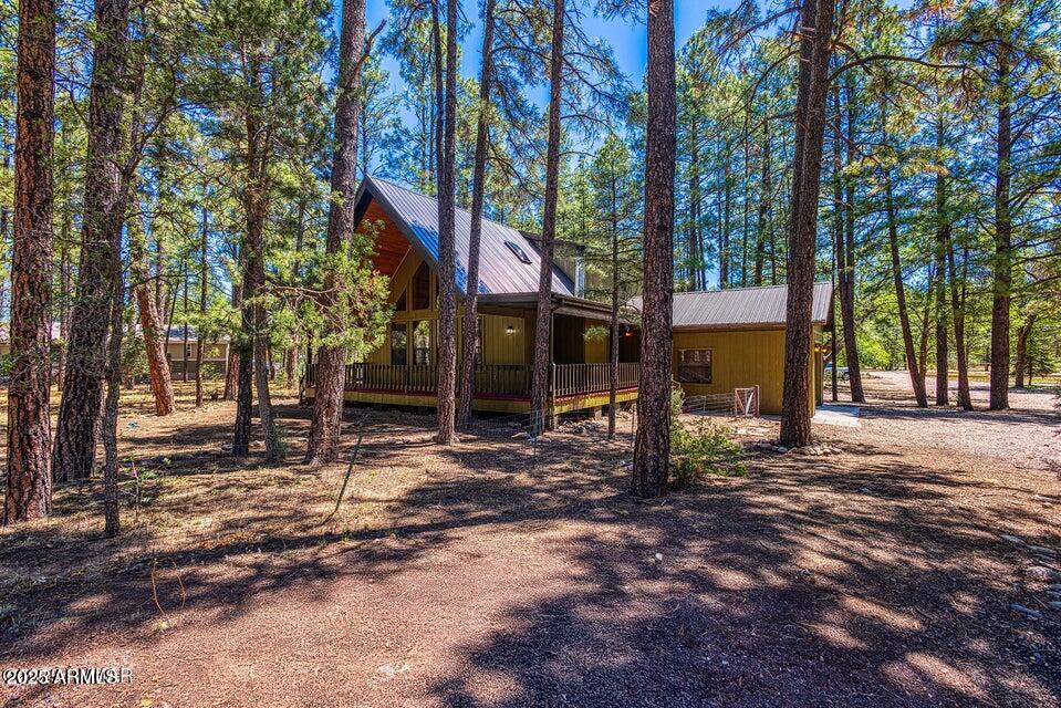 950 COOPER Lane