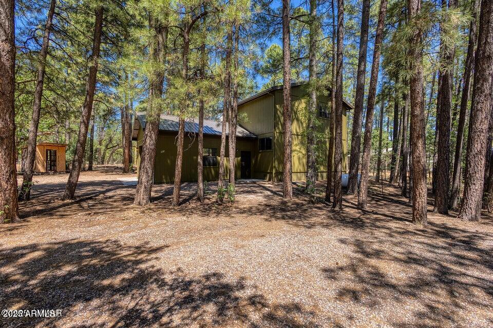 950 COOPER Lane