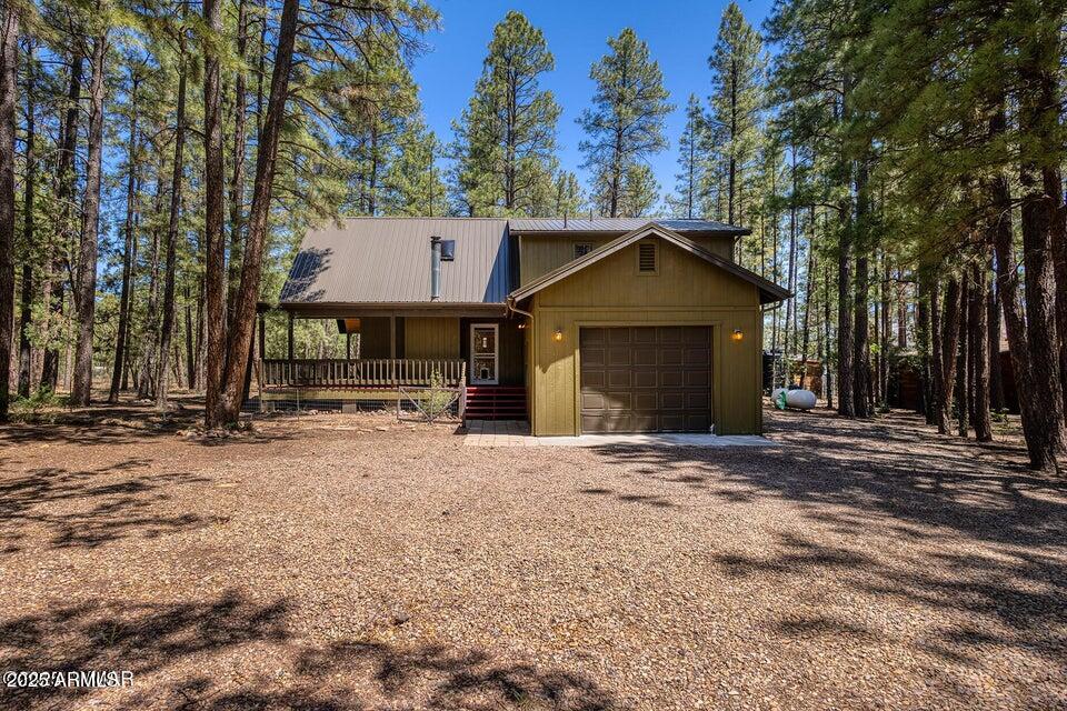 950 COOPER Lane