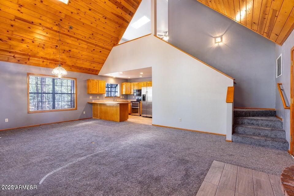 950 COOPER Lane