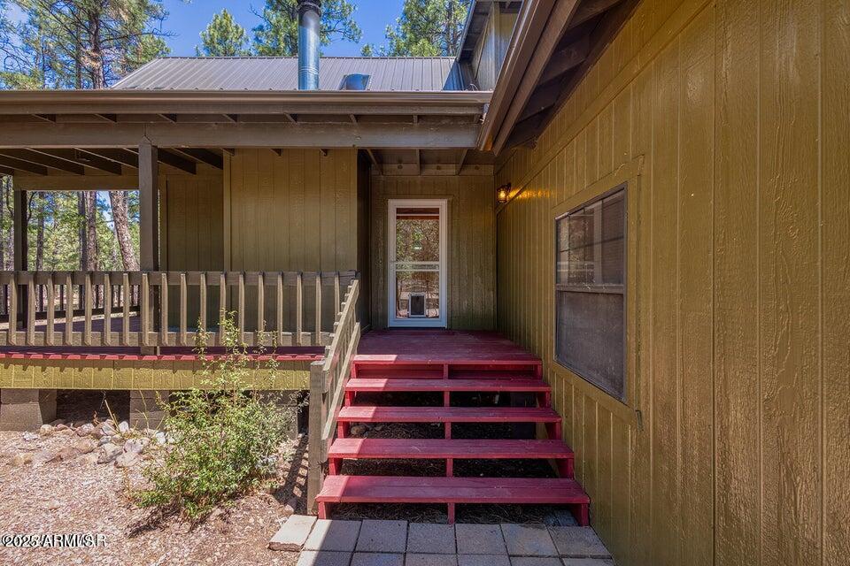 950 COOPER Lane