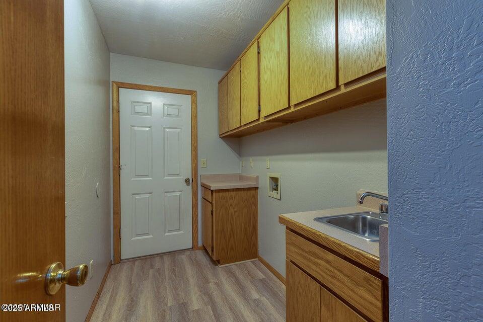 950 COOPER Lane