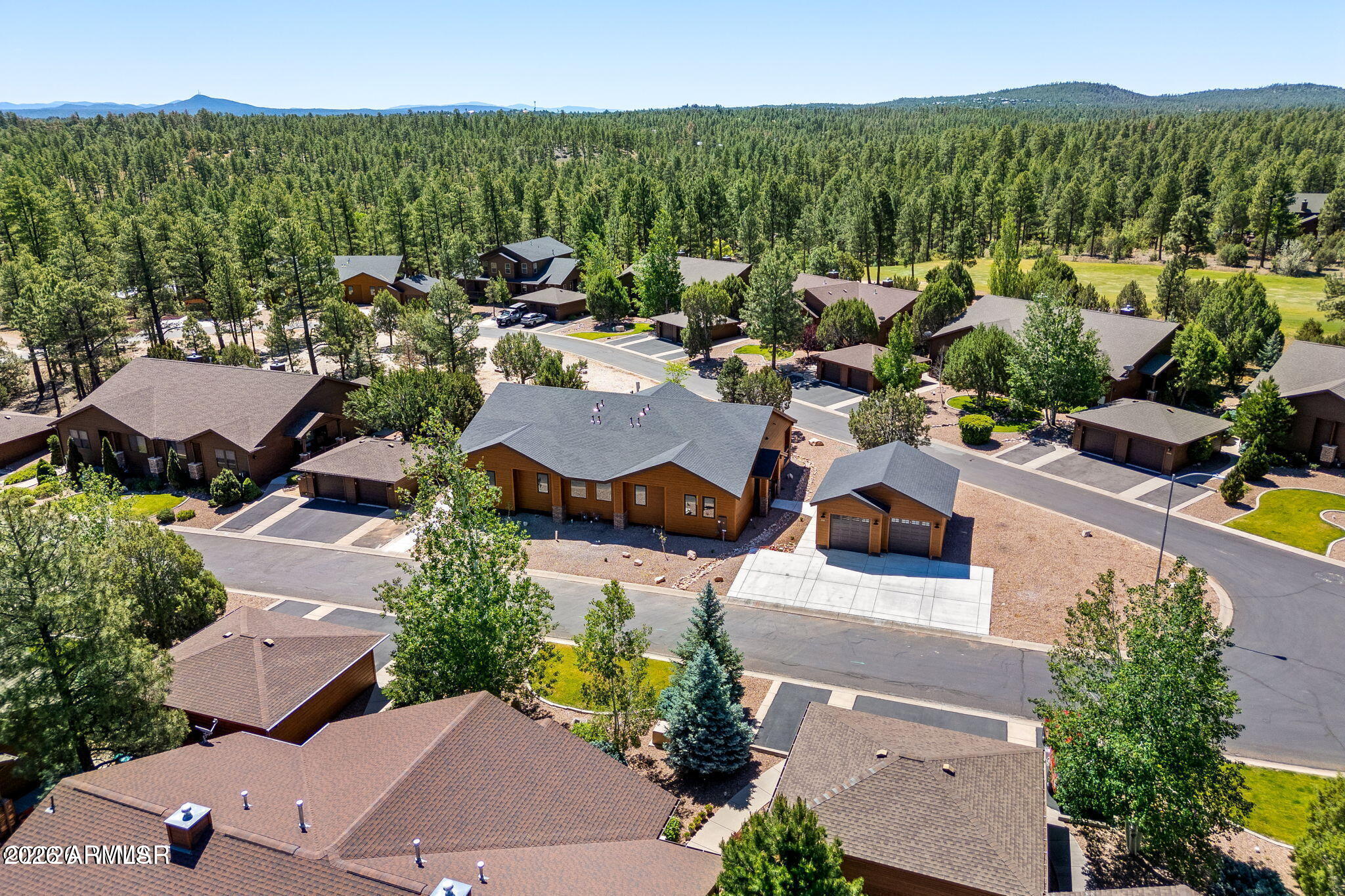 2765 W VILLA Loop
