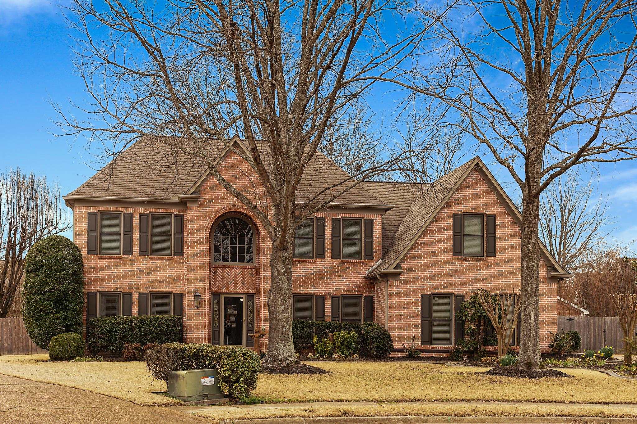 1525 BECKENHALL CV