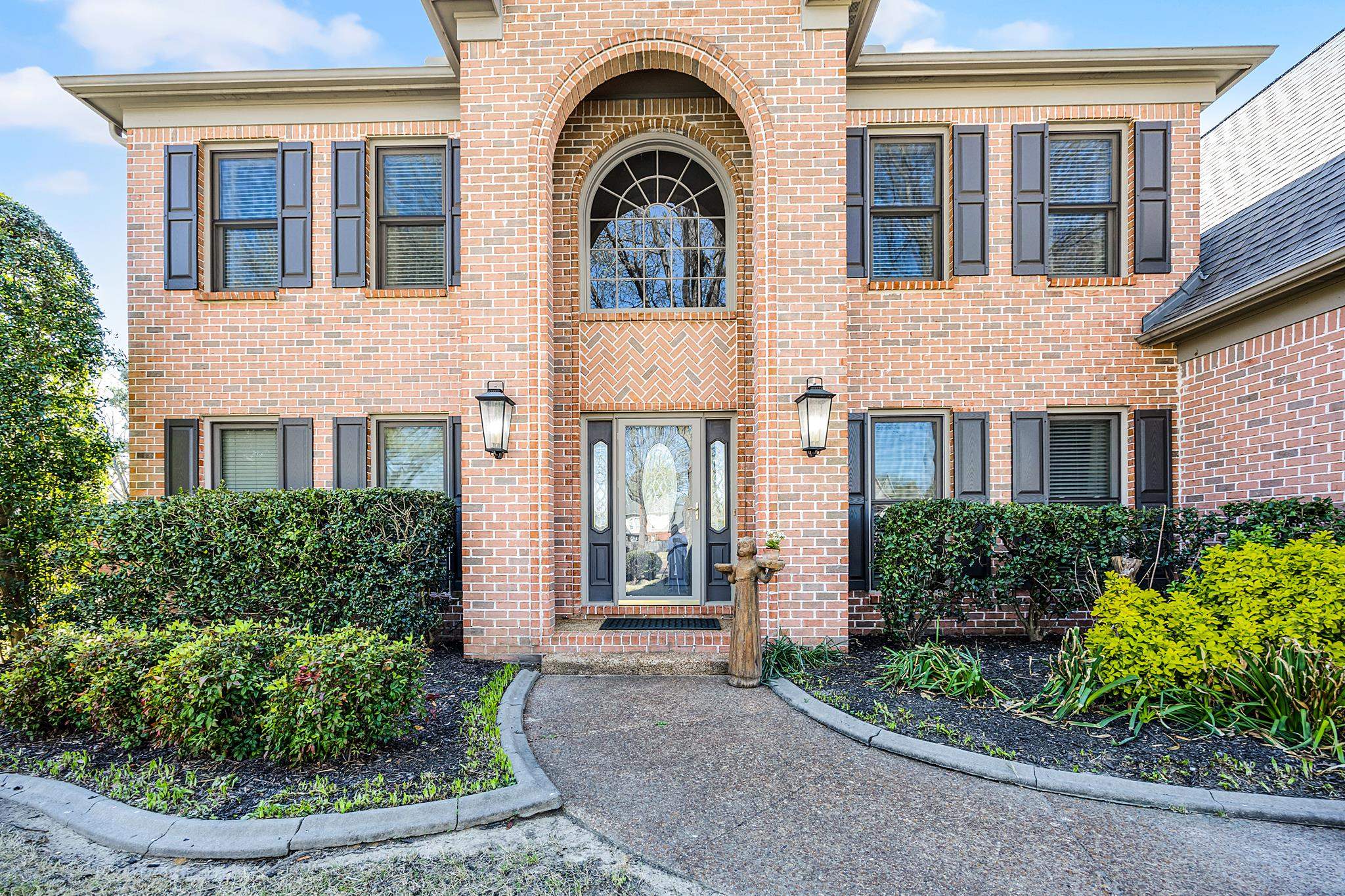 1525 BECKENHALL CV