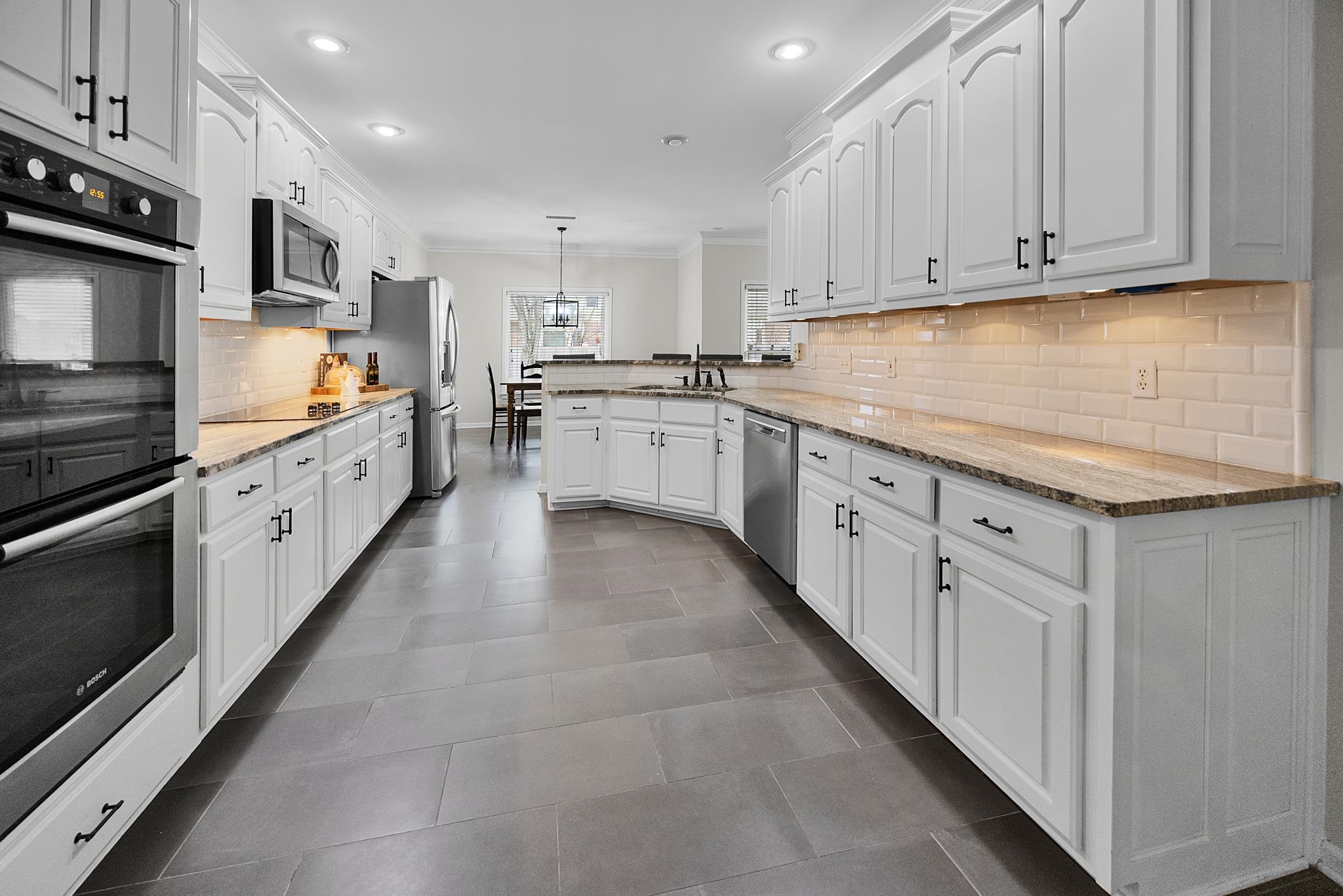 1525 BECKENHALL CV