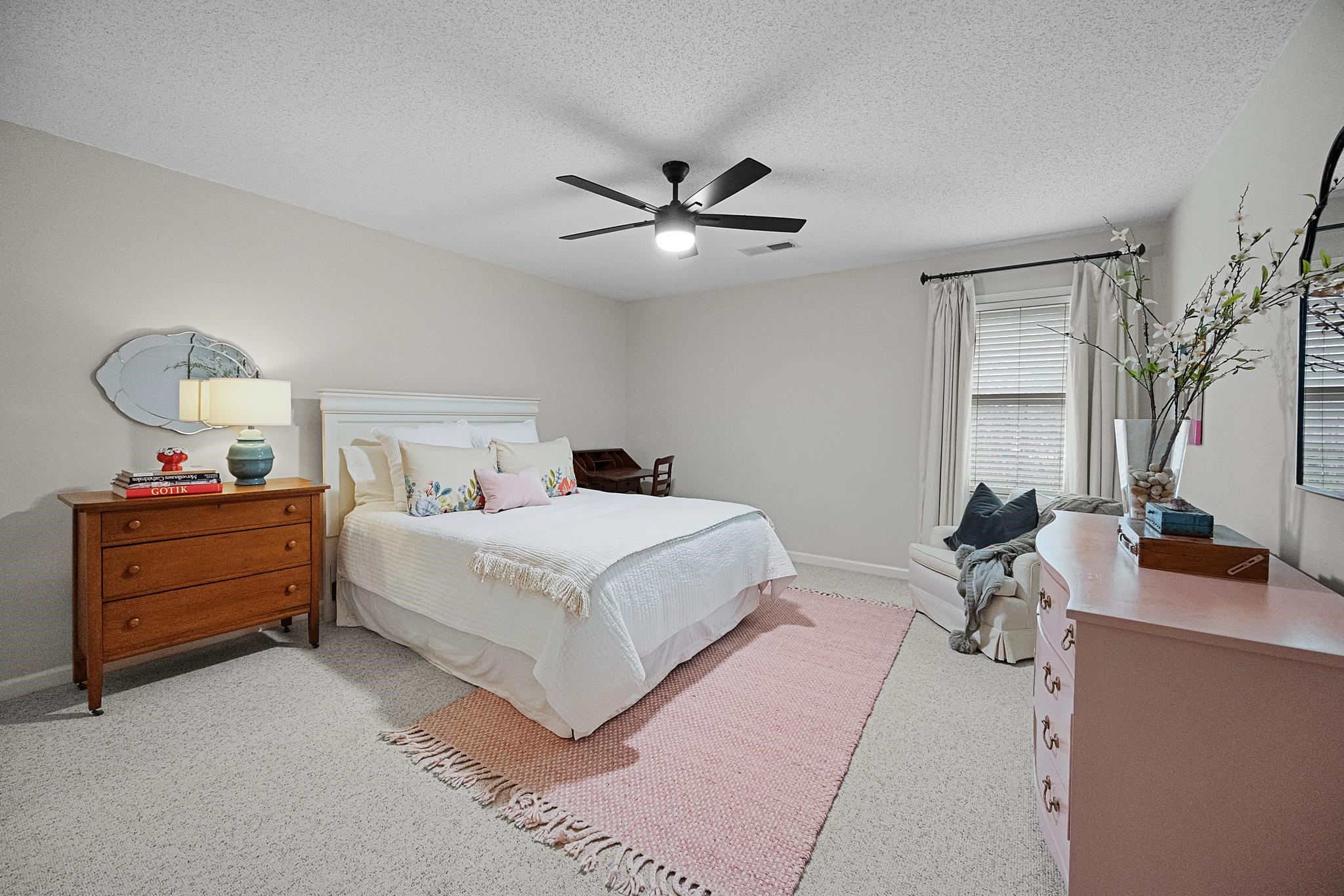 1525 BECKENHALL CV