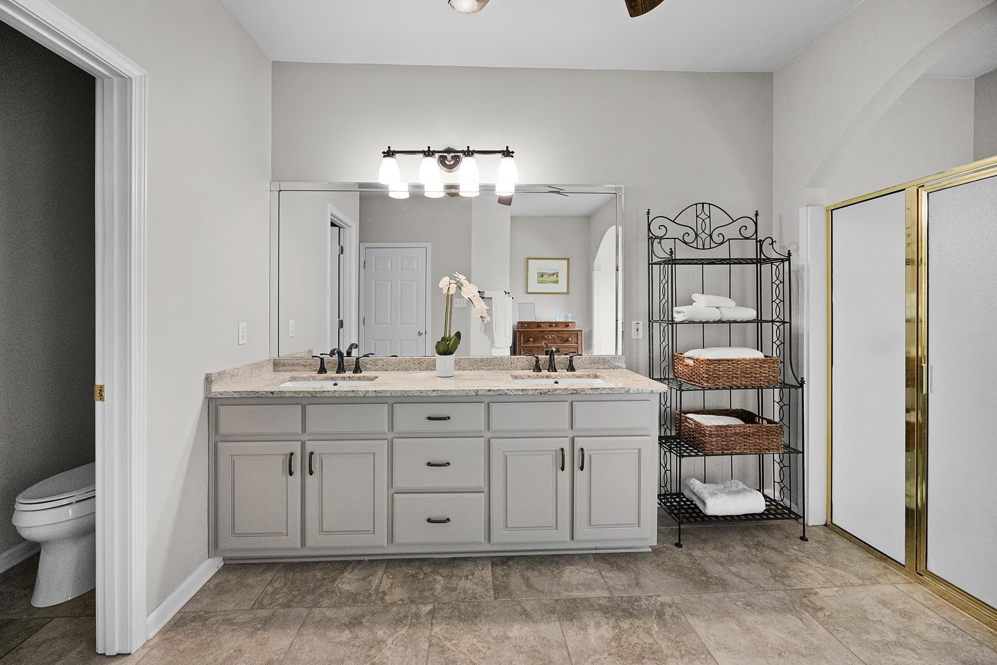 1525 BECKENHALL CV