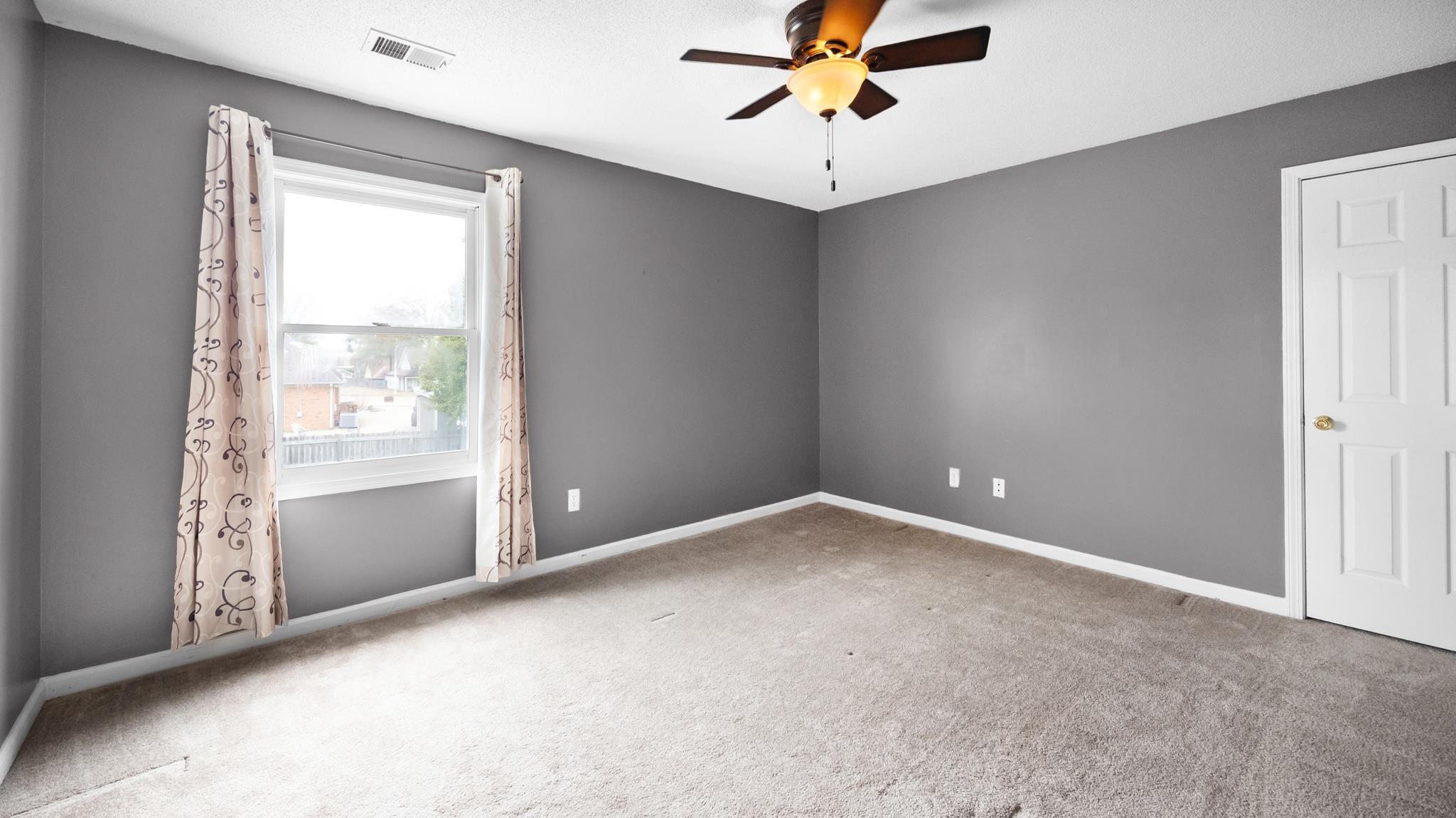1105 WINROSE DR