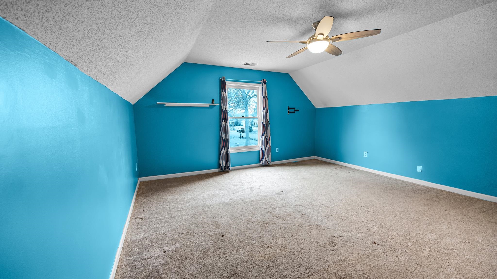1105 WINROSE DR