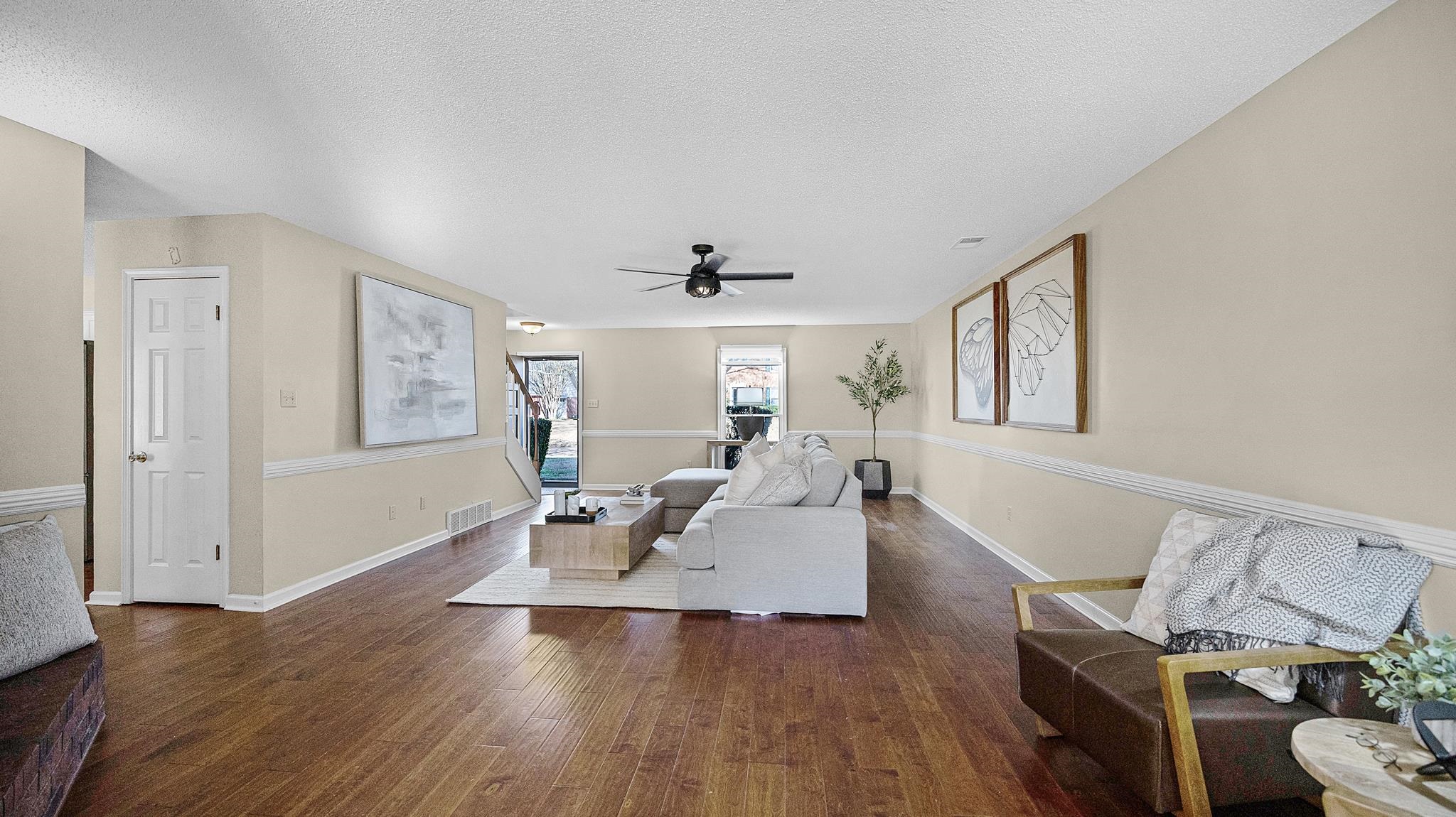 1105 WINROSE DR