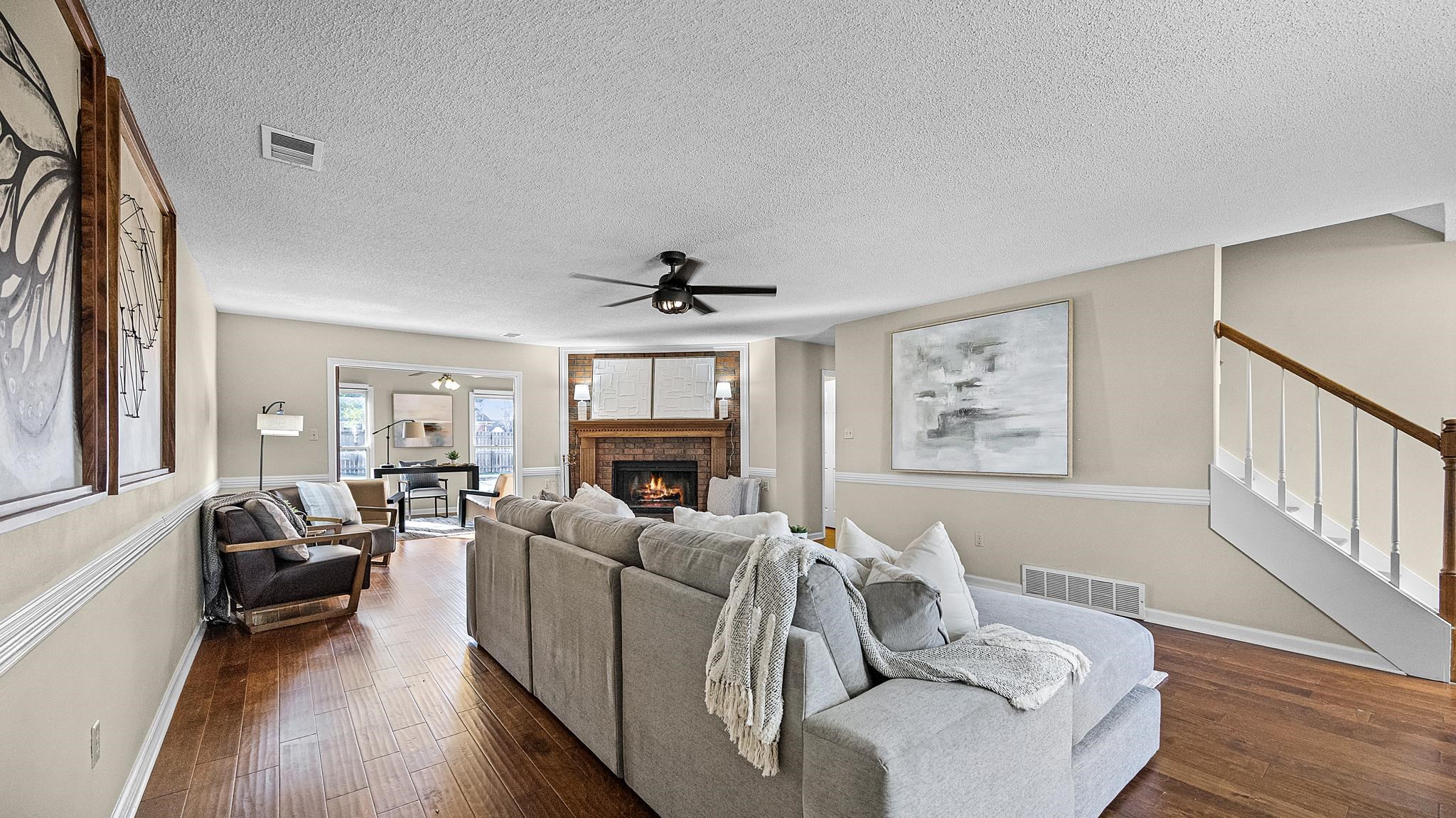 1105 WINROSE DR