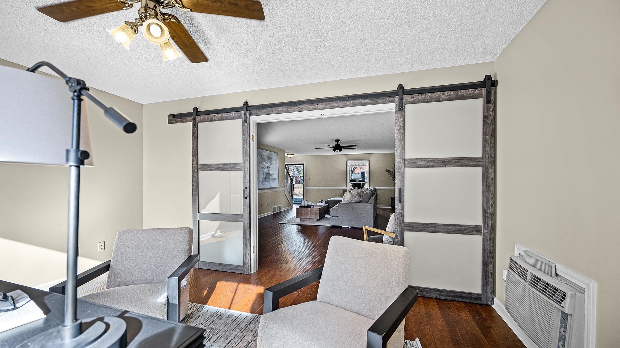 1105 WINROSE DR