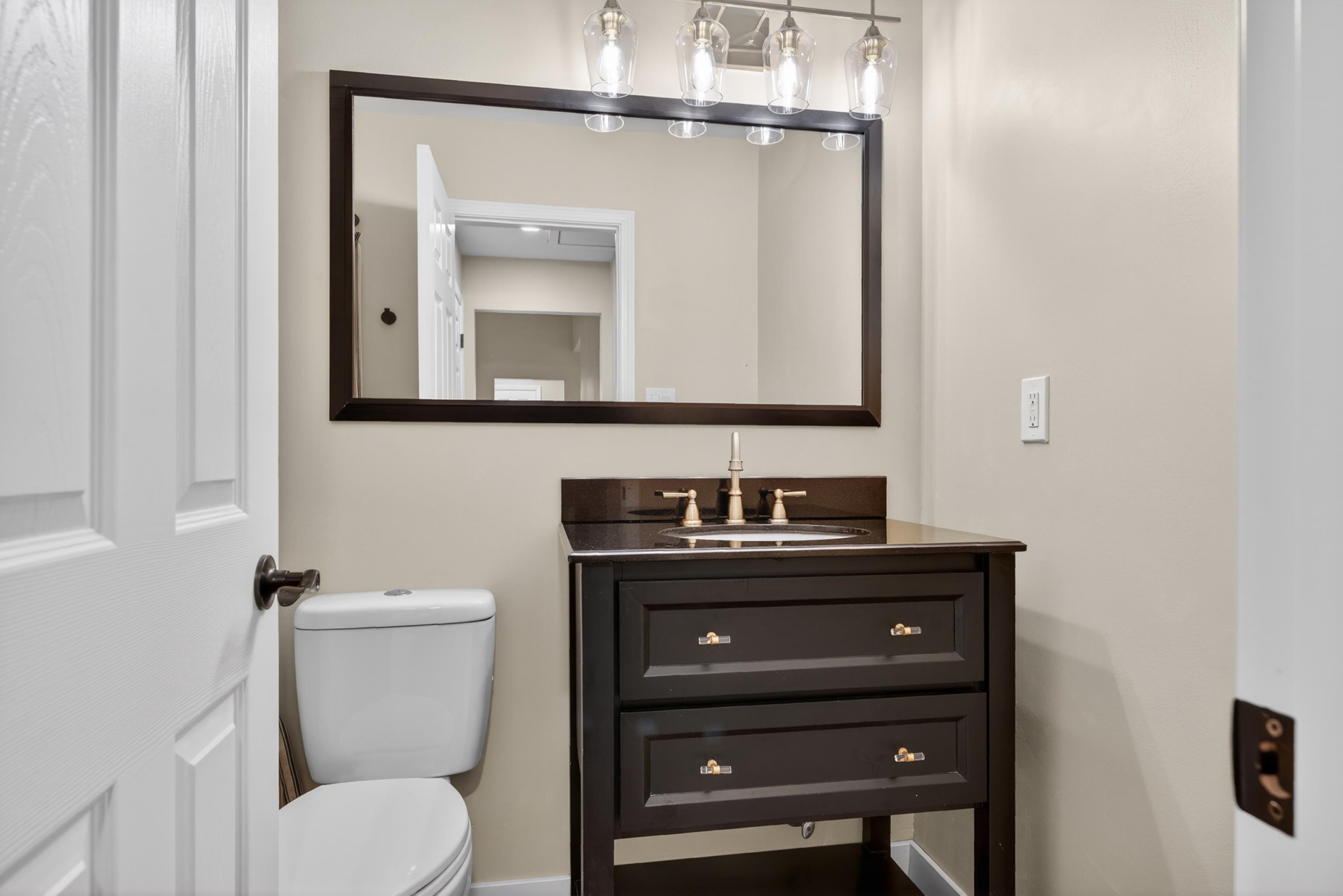1107 W RED FERN CIR