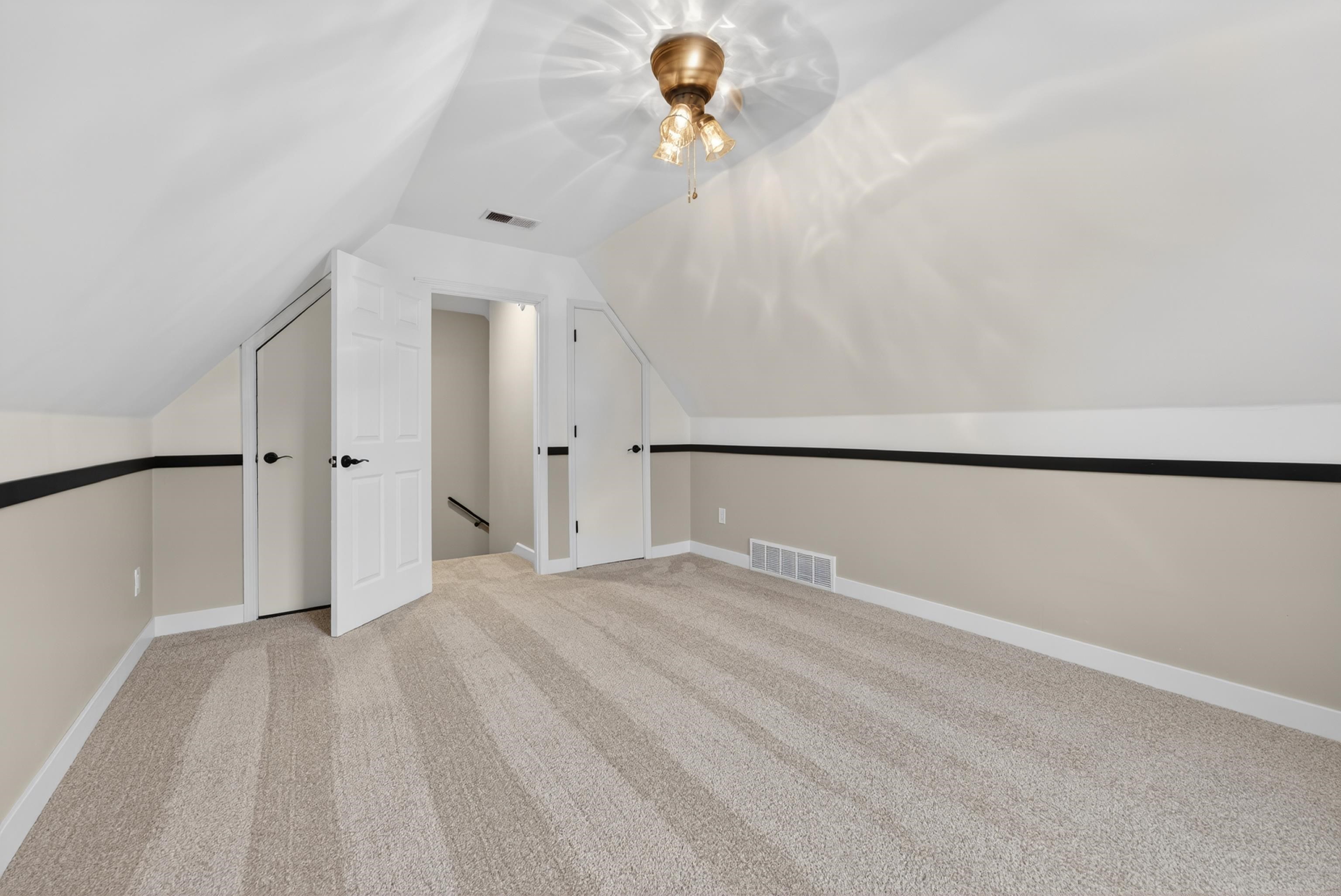 1107 W RED FERN CIR