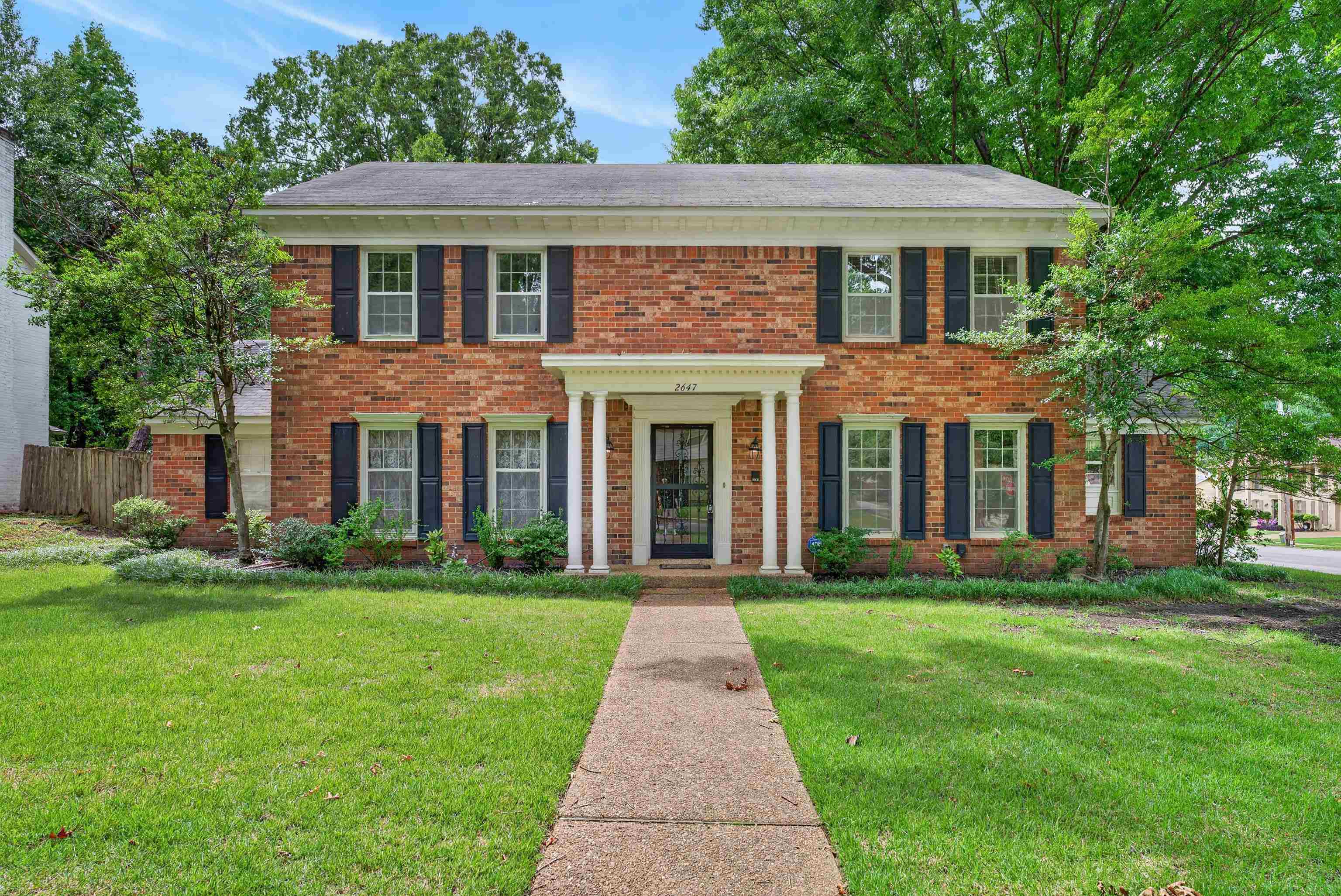 2647 BREENWOOD LN