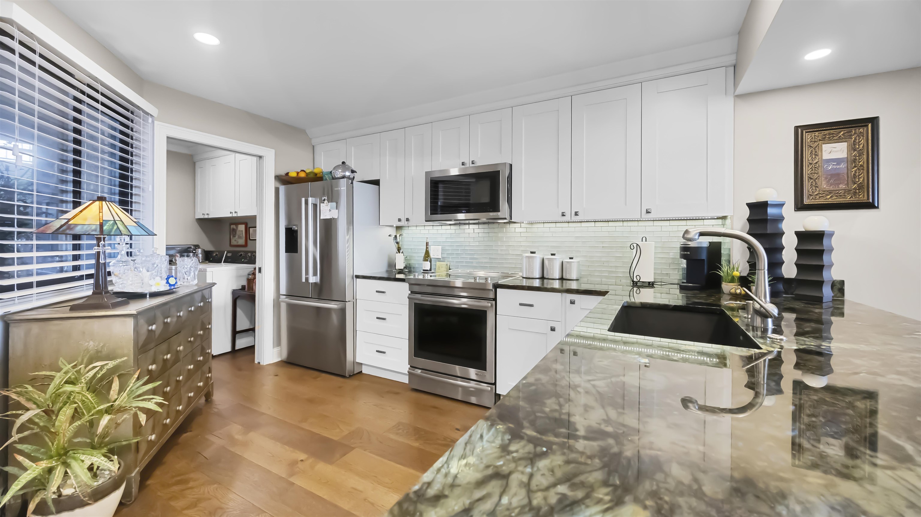 200 WAGNER PL Unit: 206