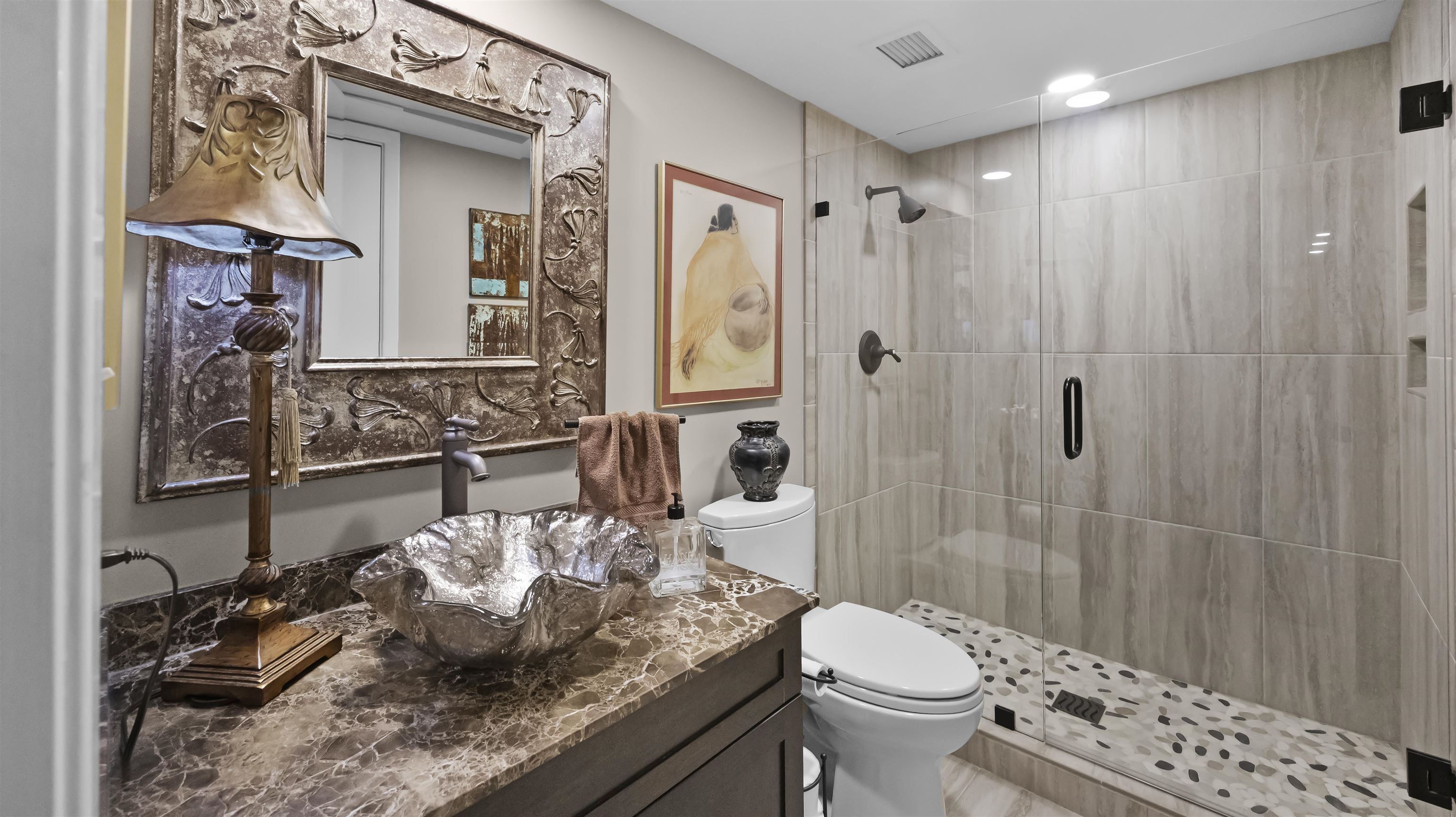 200 WAGNER PL Unit: 206