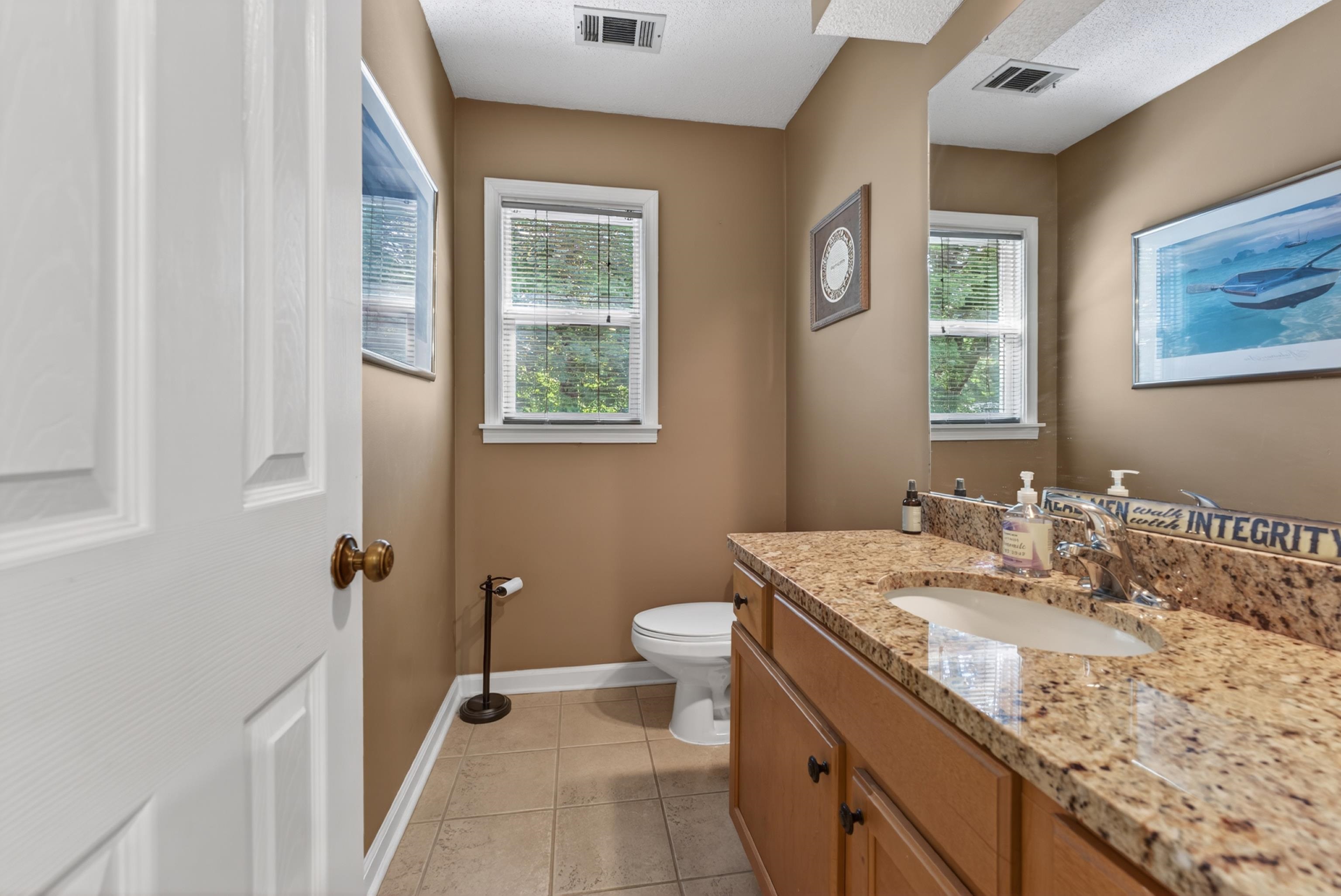 1028 WINLEAF DR