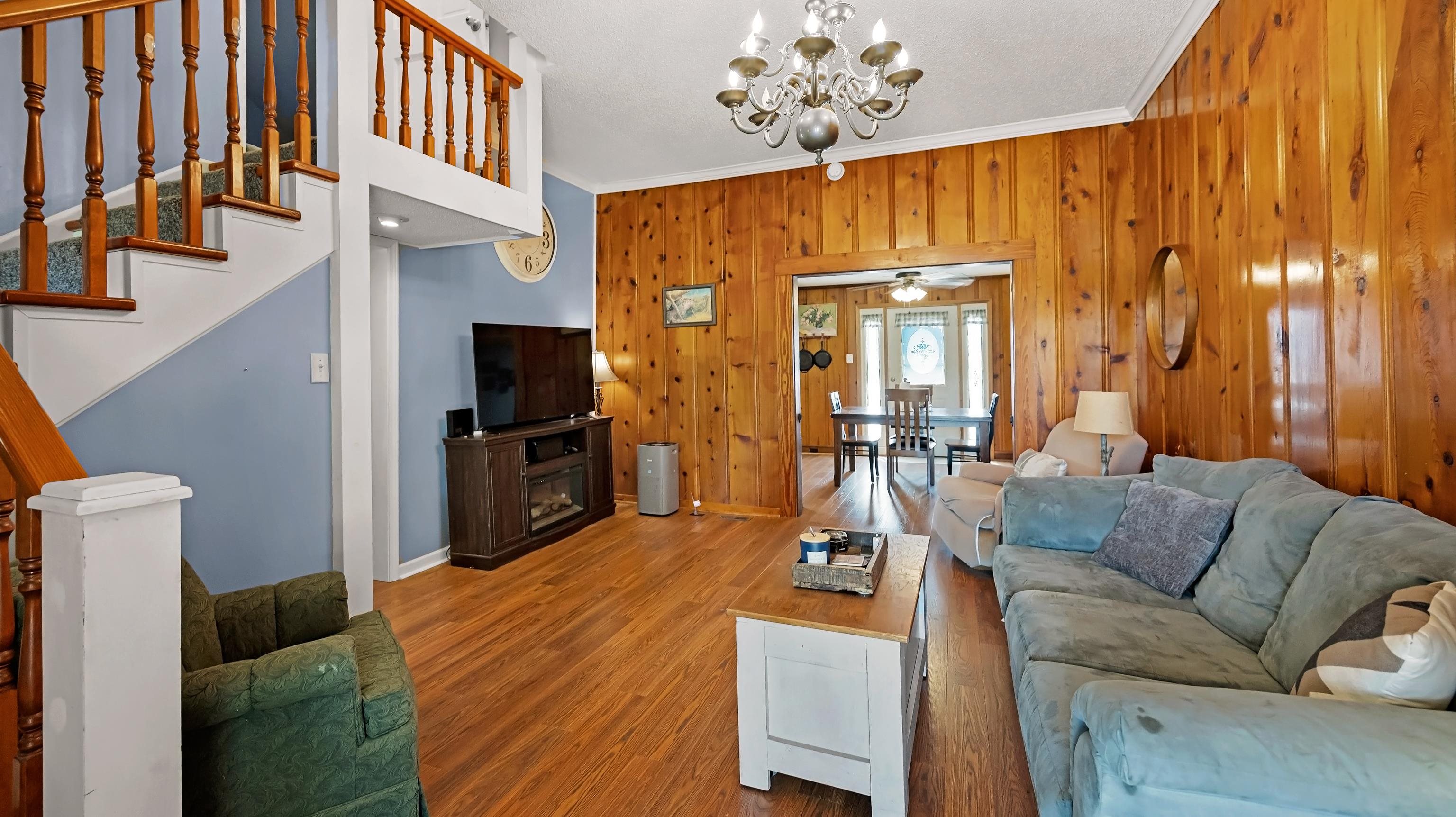 23 COKER RD