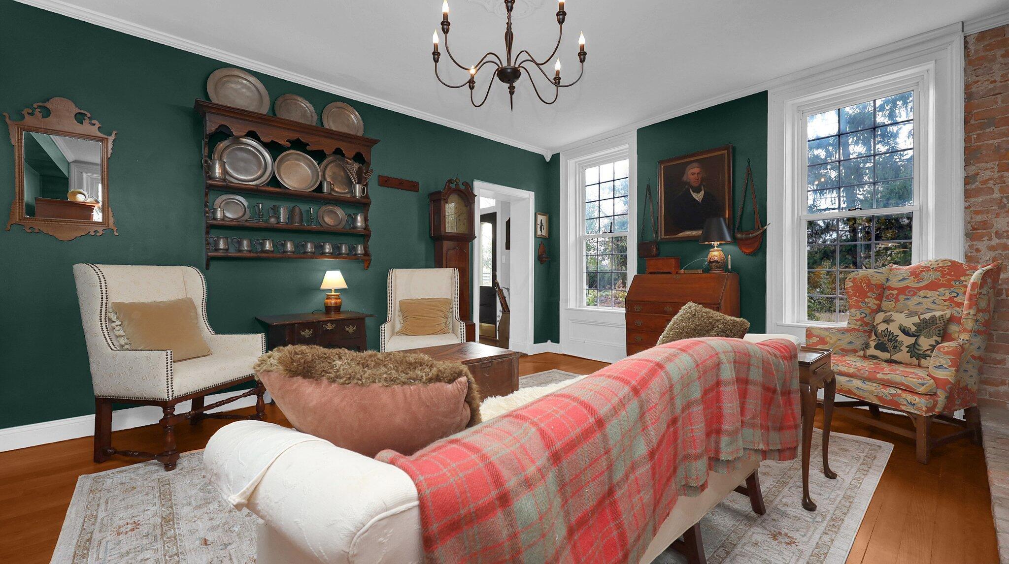 4762 E US Highway 36