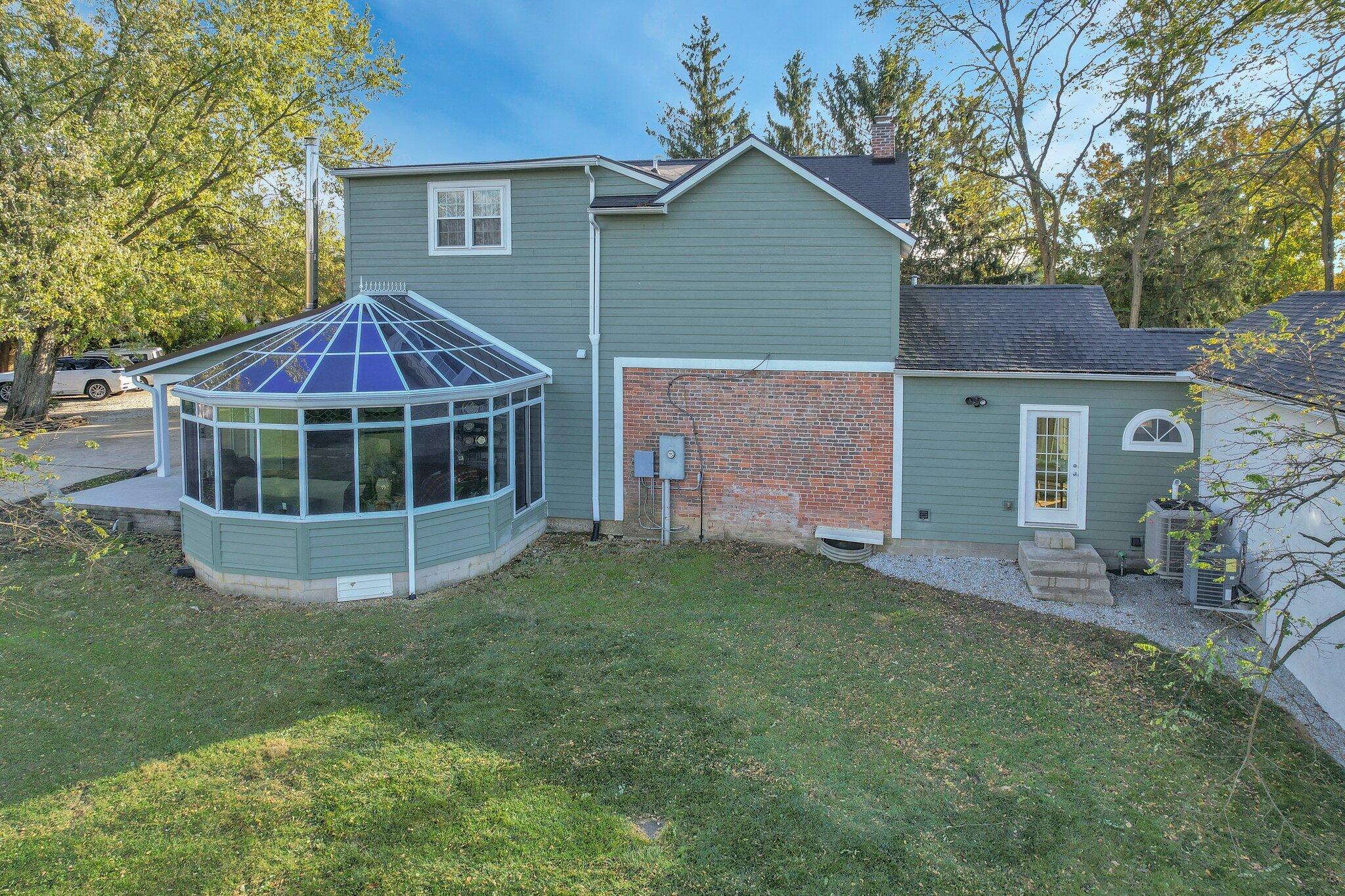 4762 E US Highway 36