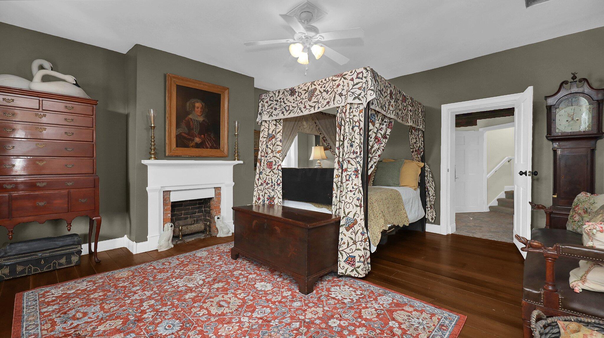 4762 E US Highway 36