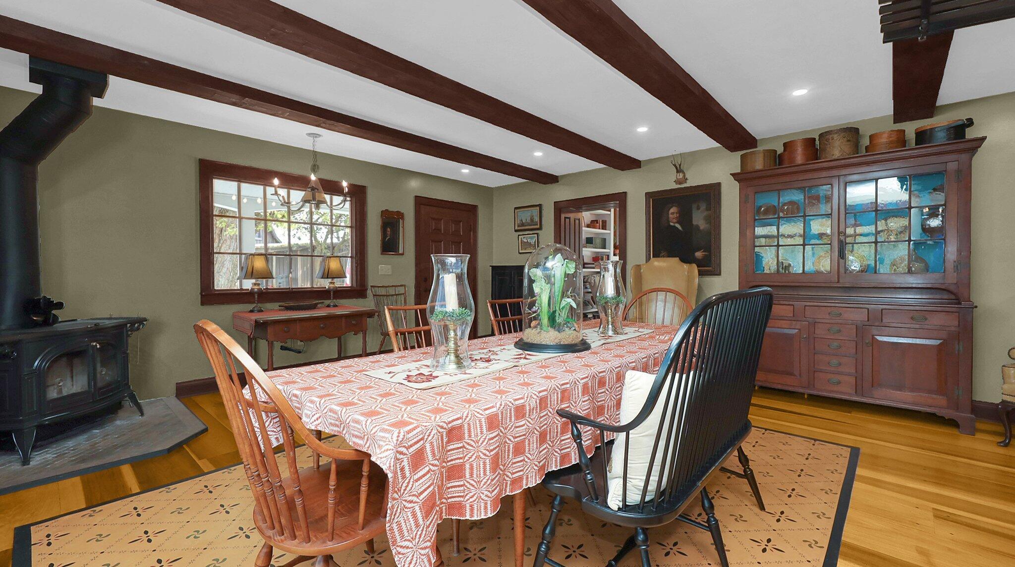 4762 E US Highway 36