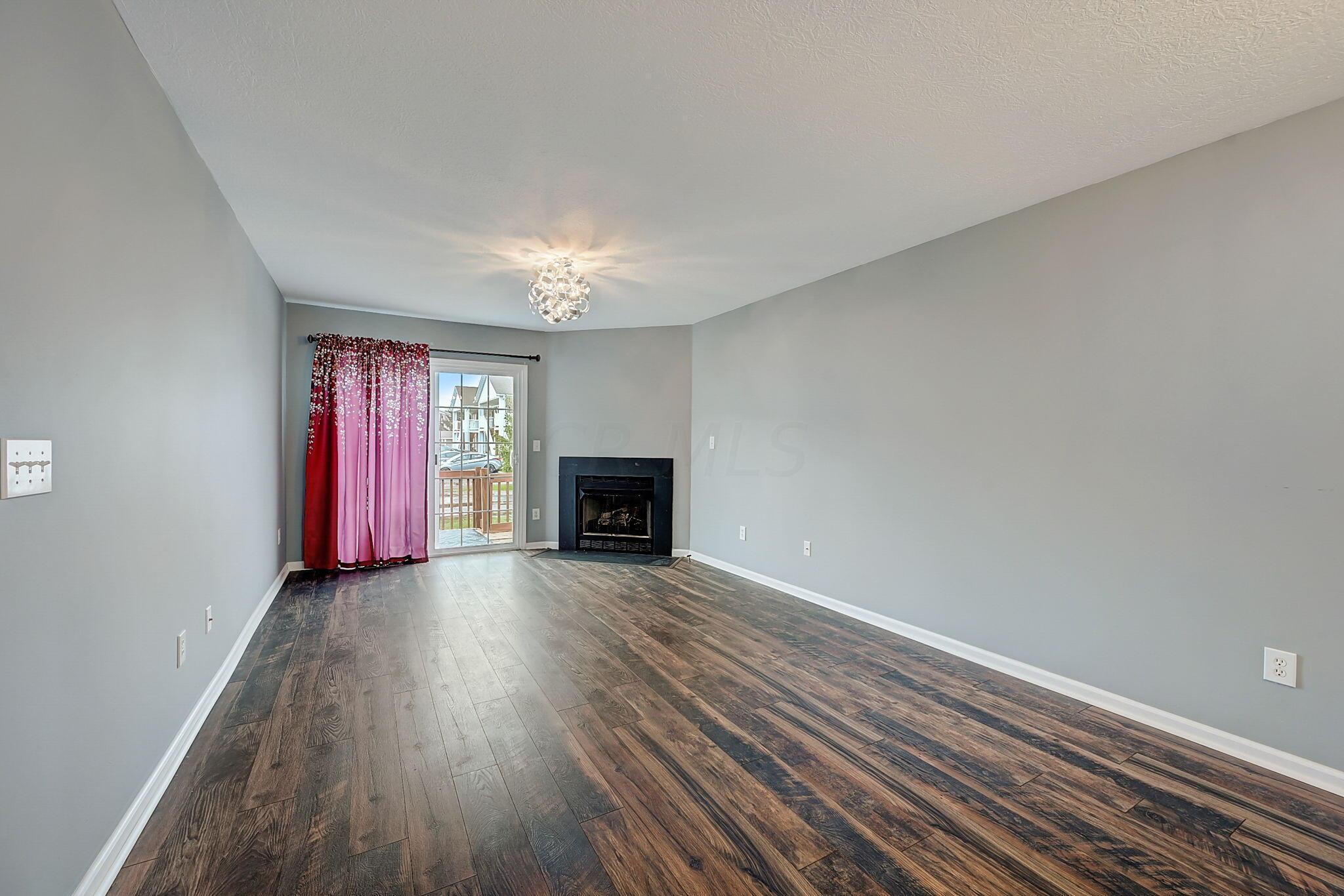 1077 Watkins Glen Court, 1077