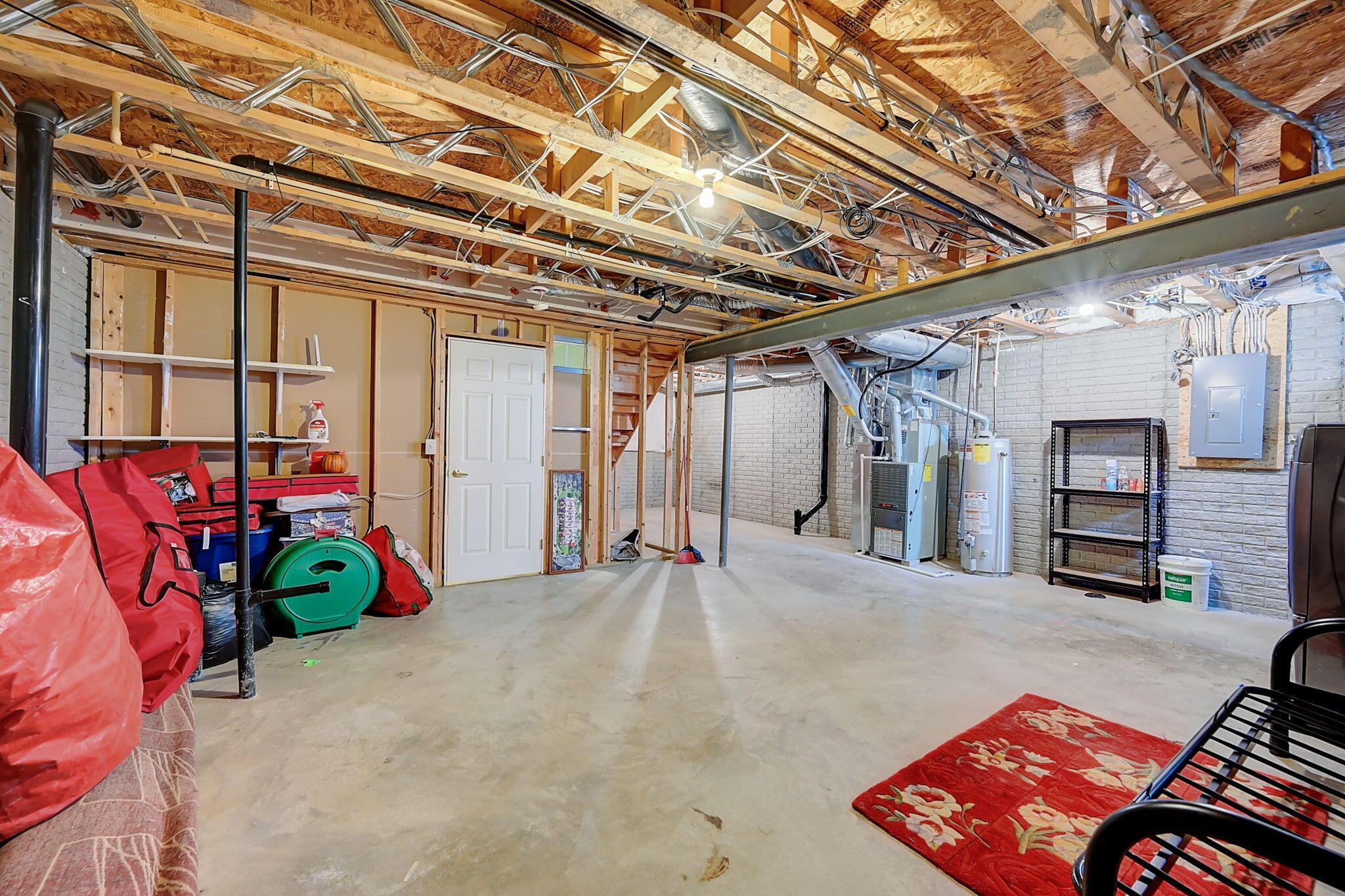 1077 Watkins Glen Court, 1077