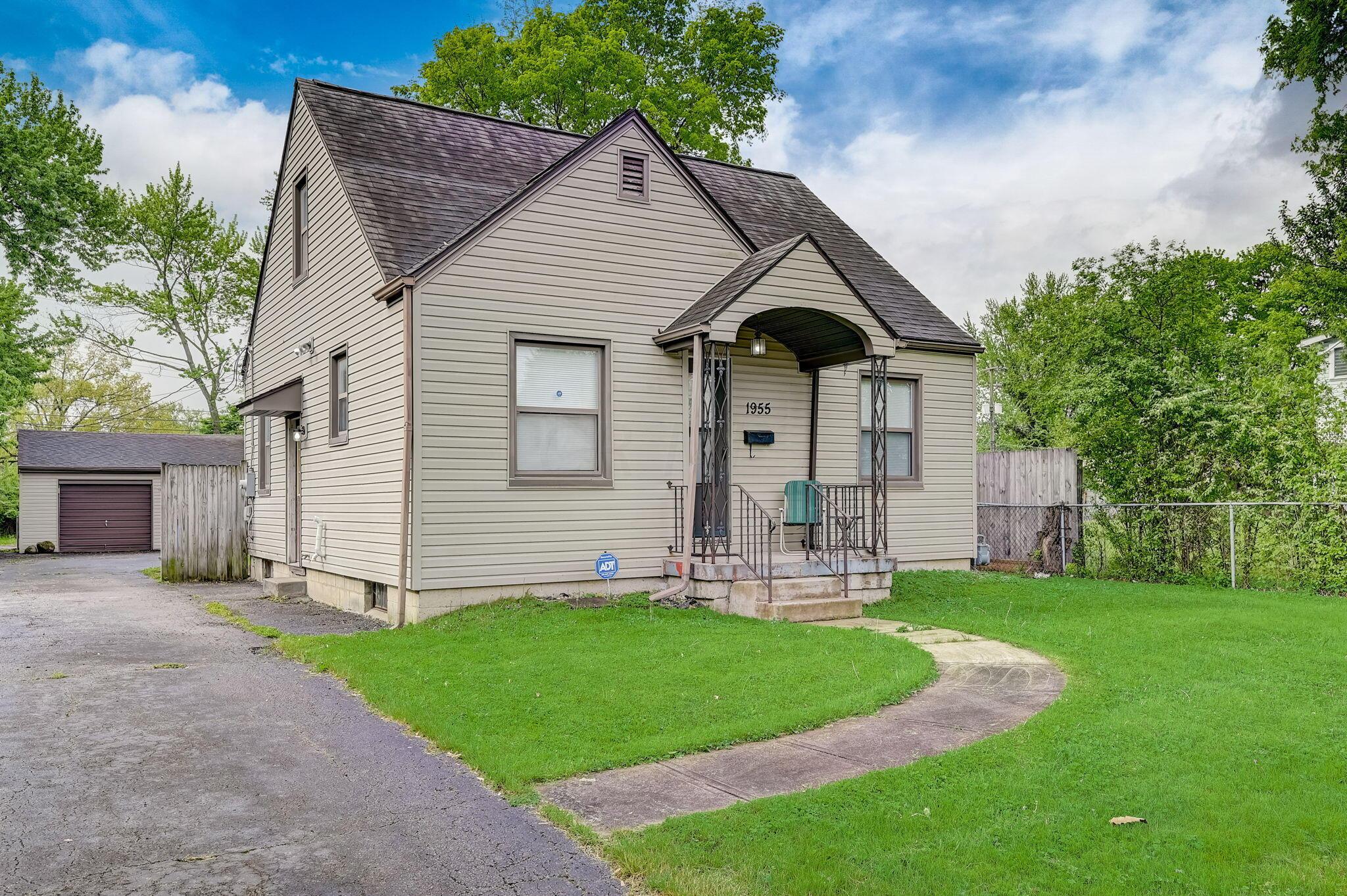 1955 W Mound Street