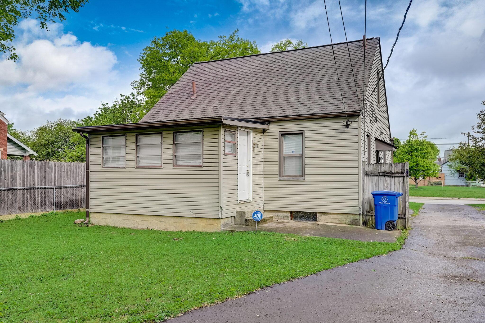 1955 W Mound Street