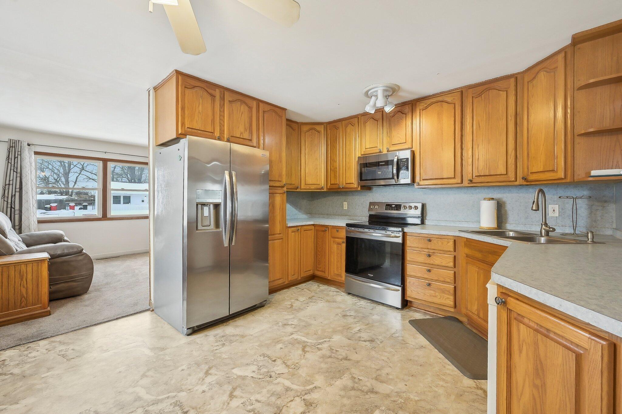 3786 Sheldon Place