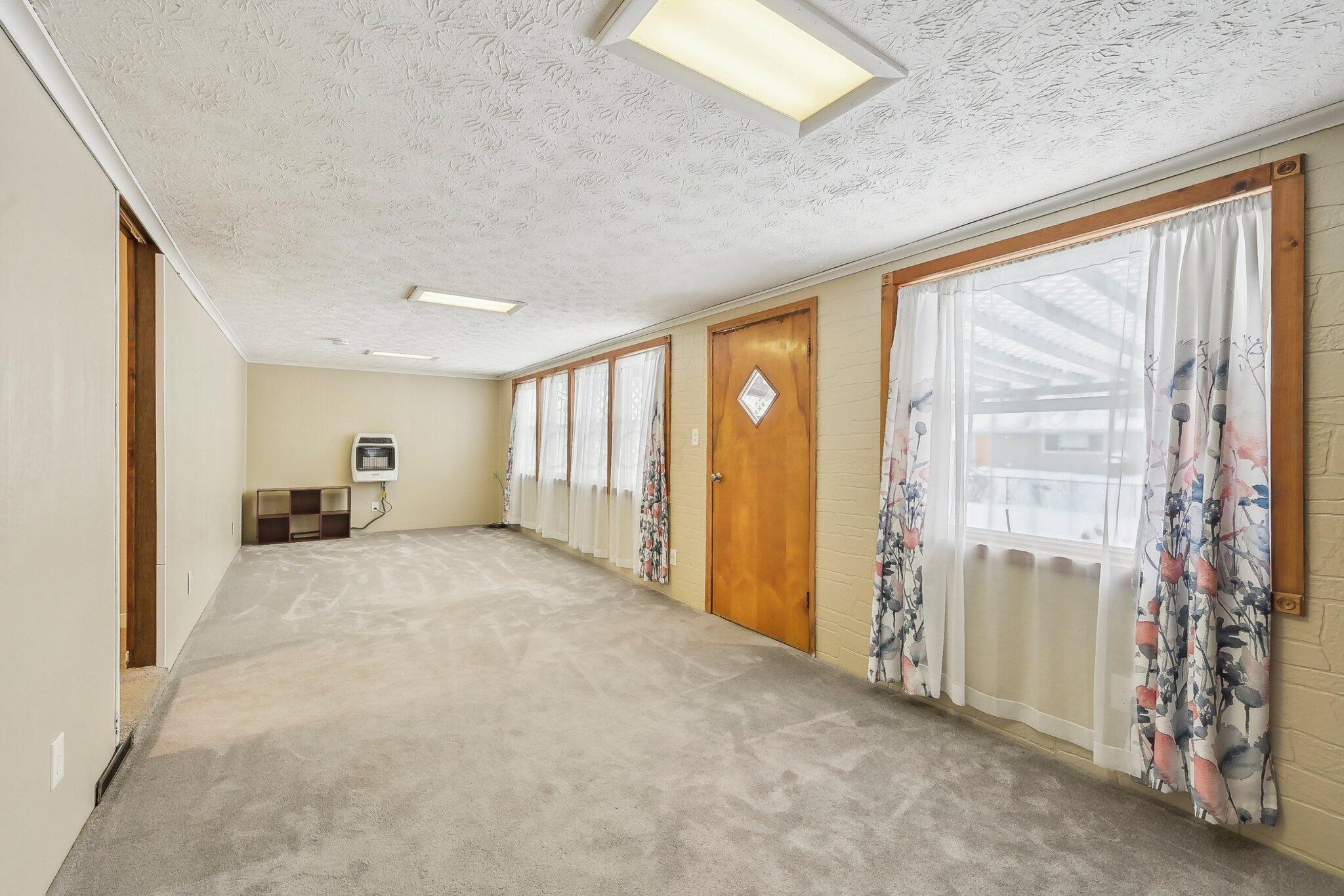 3786 Sheldon Place