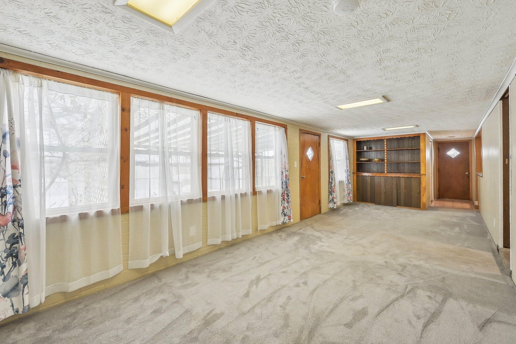 3786 Sheldon Place