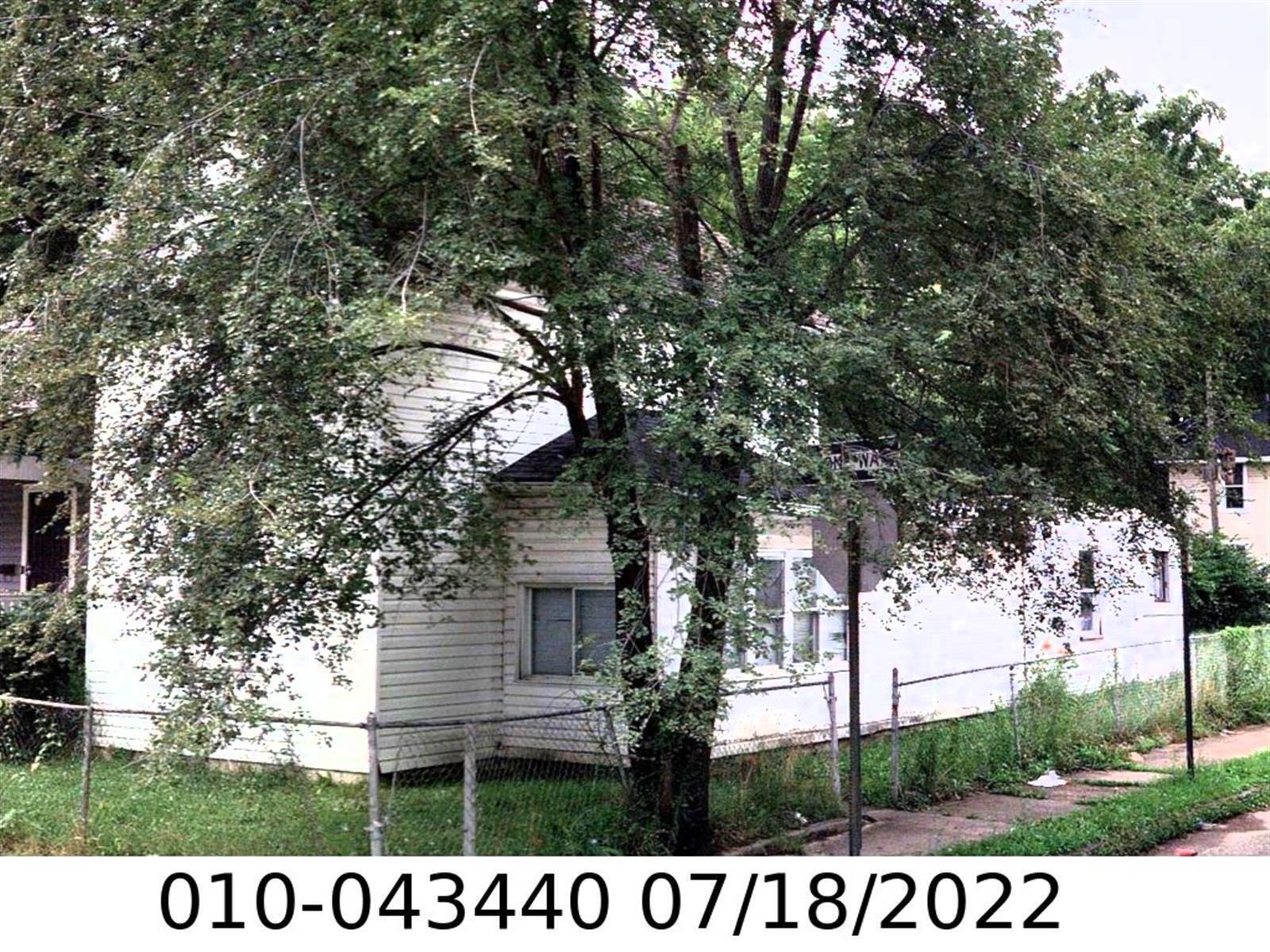 1865 S 5th Street