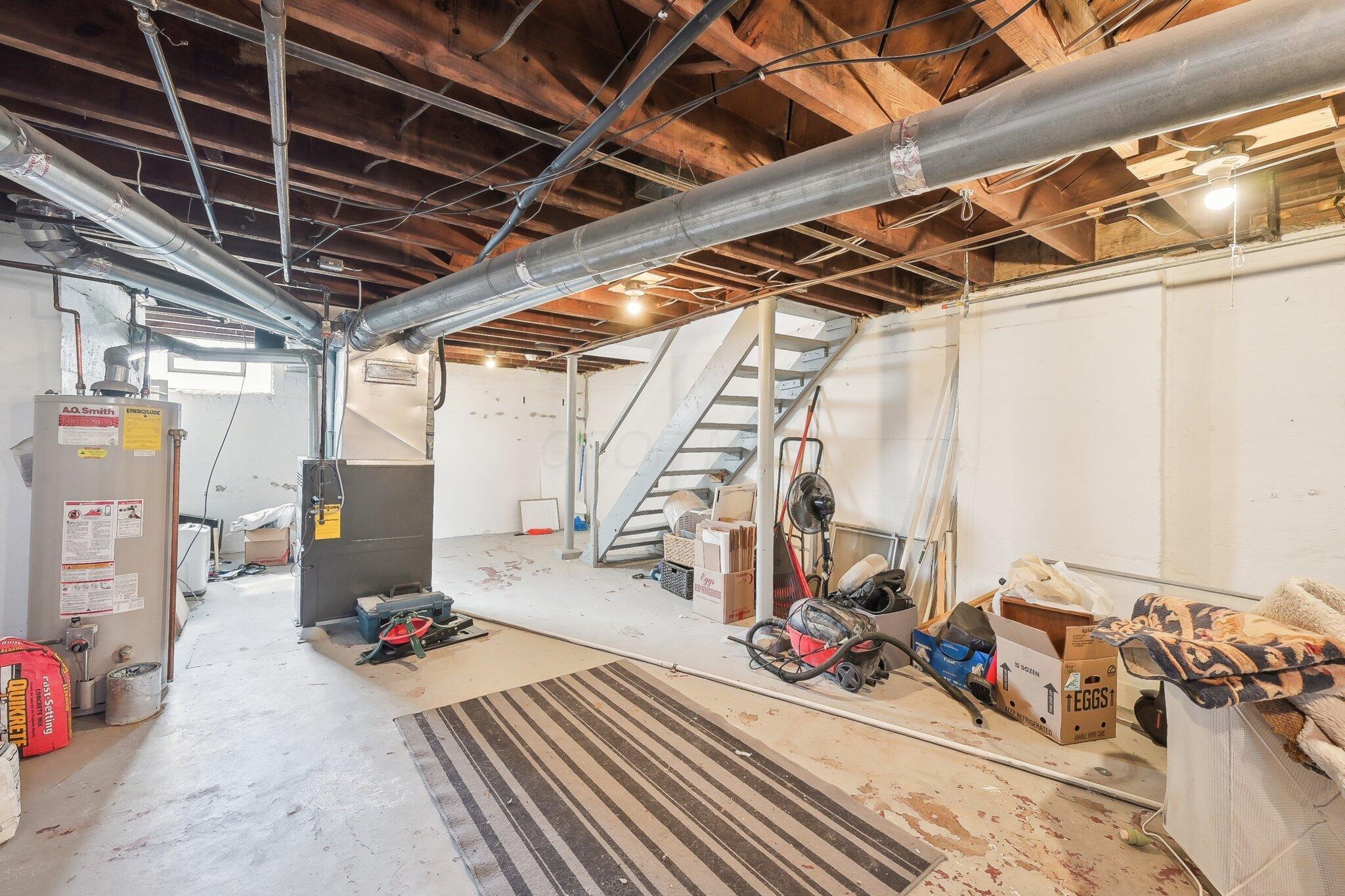 1156 Northwest Boulevard, 1156