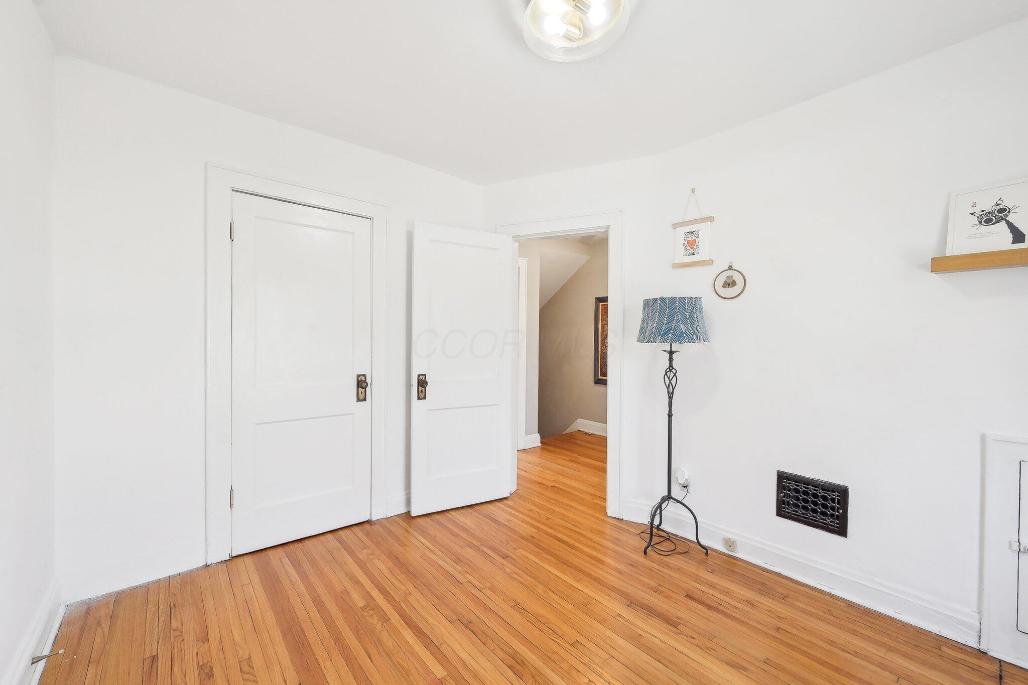1156 Northwest Boulevard, 1156