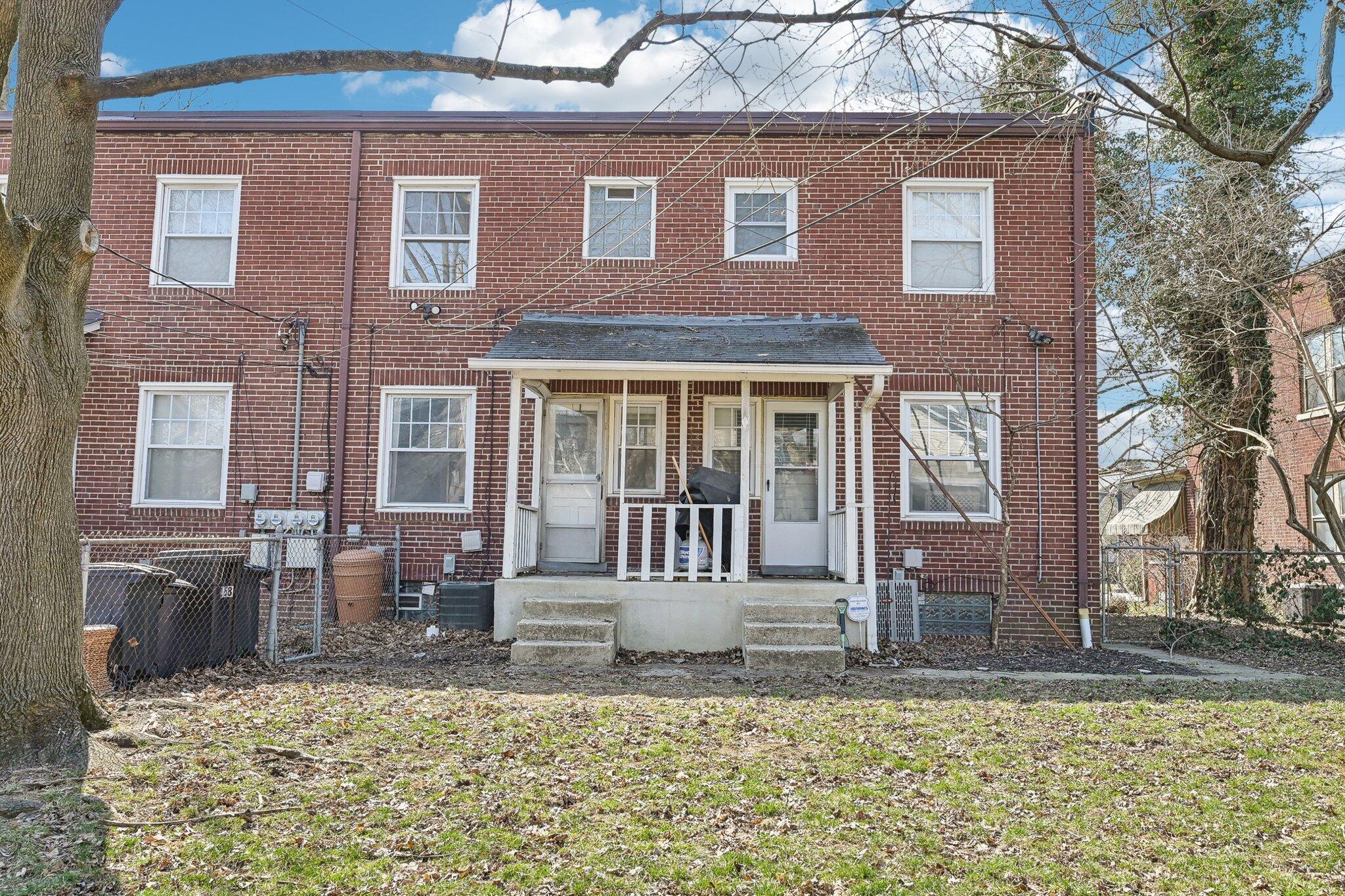1156 Northwest Boulevard, 1156