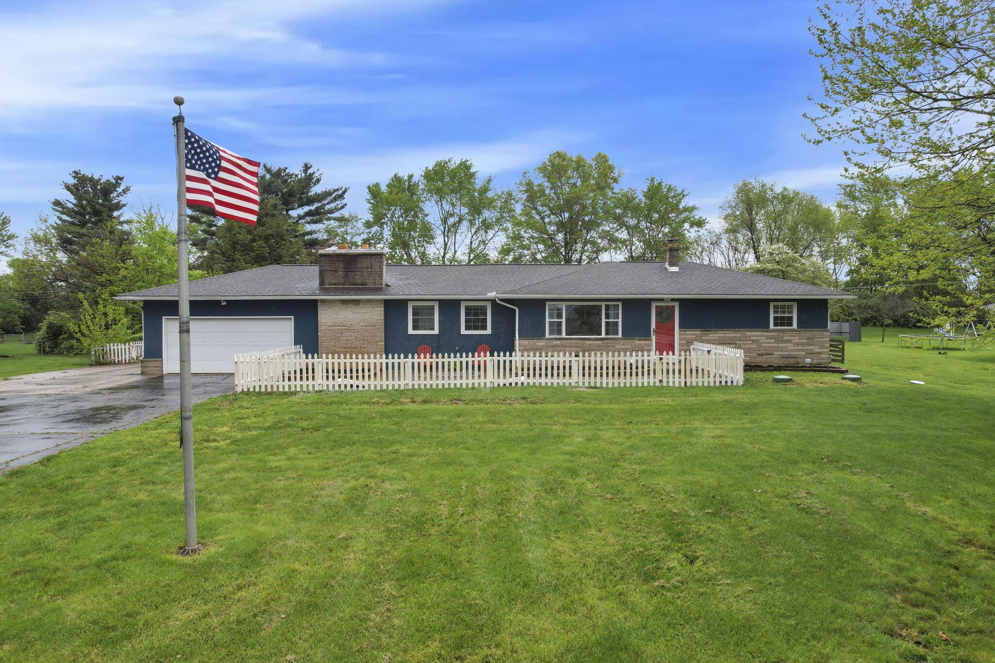 1288 Rohr Road