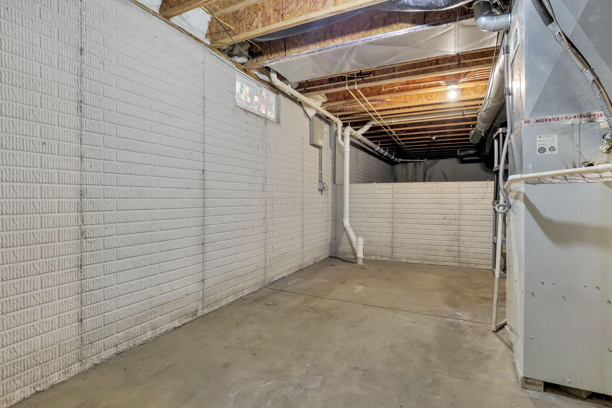 1528 Mckinney Lane