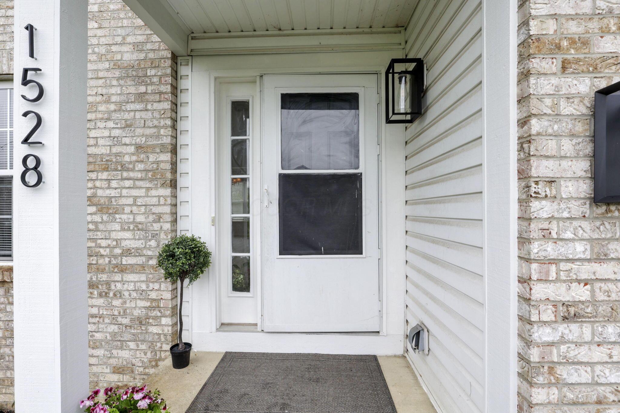 1528 Mckinney Lane