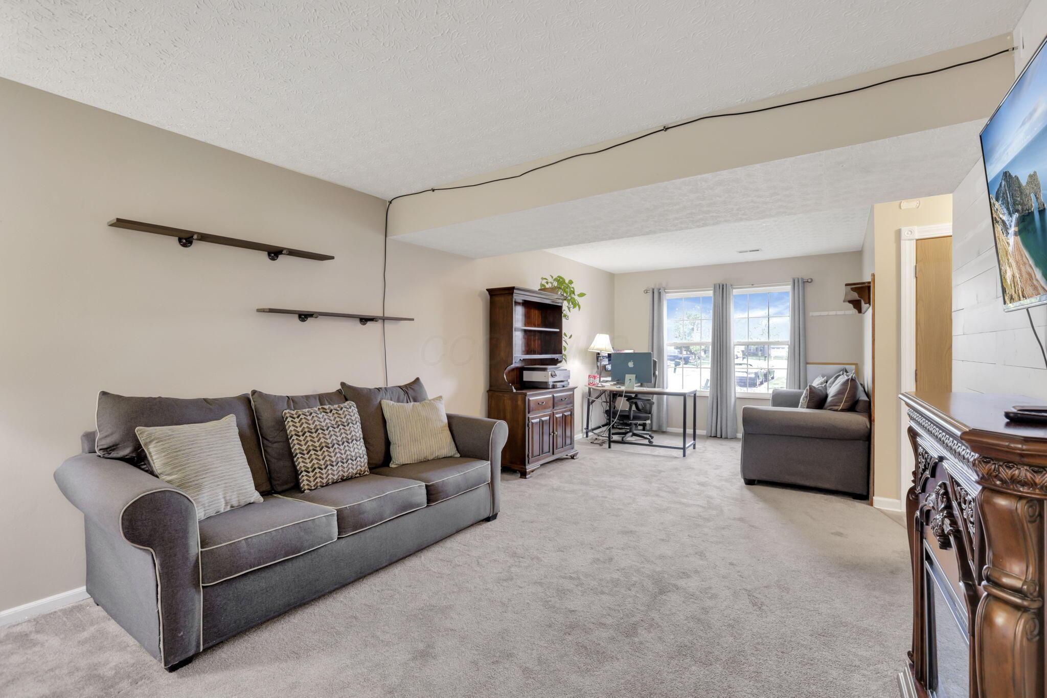 4292 Nipigon Drive